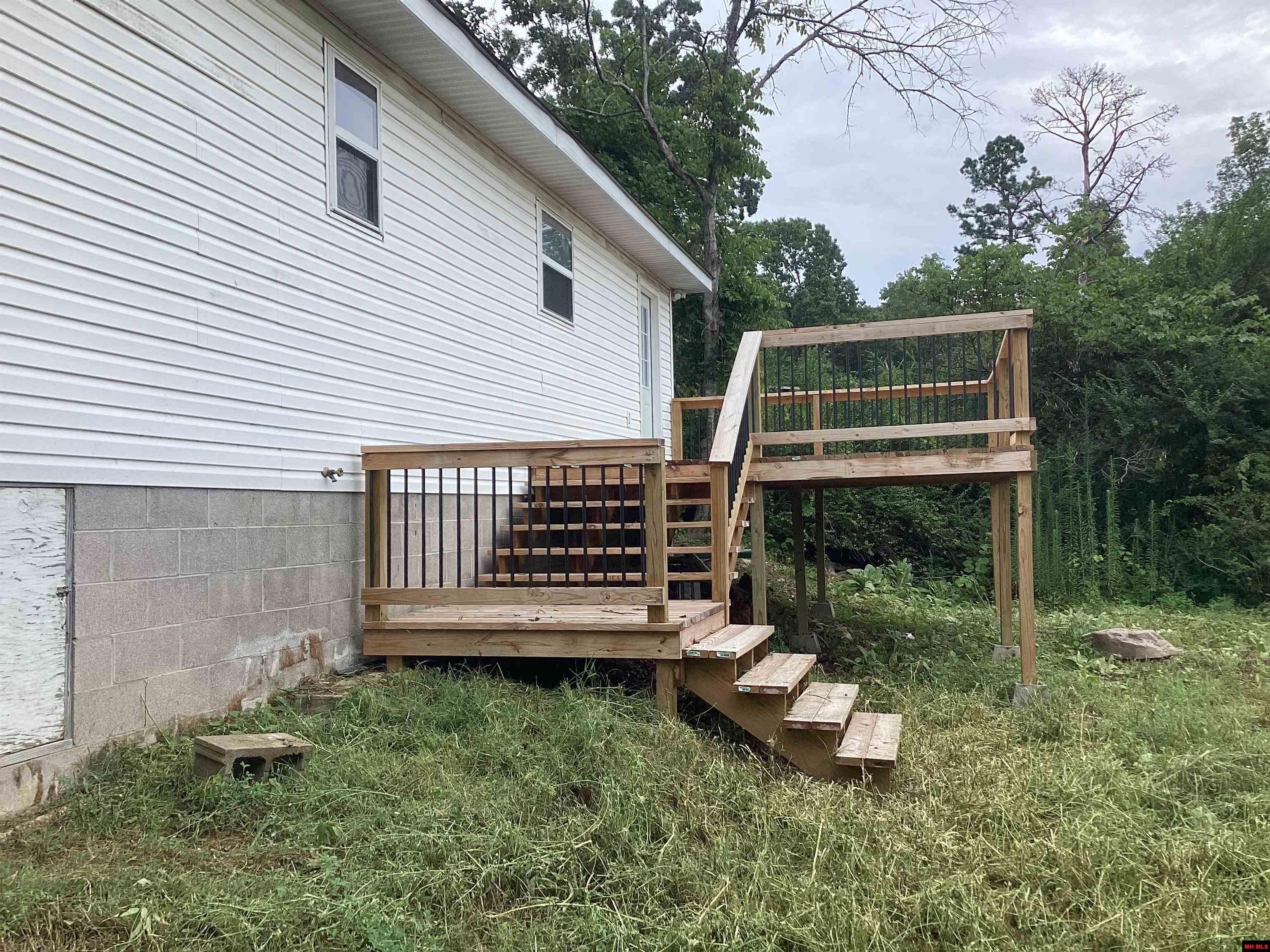 199 WHITE OAK DRIVE Salesville, AR