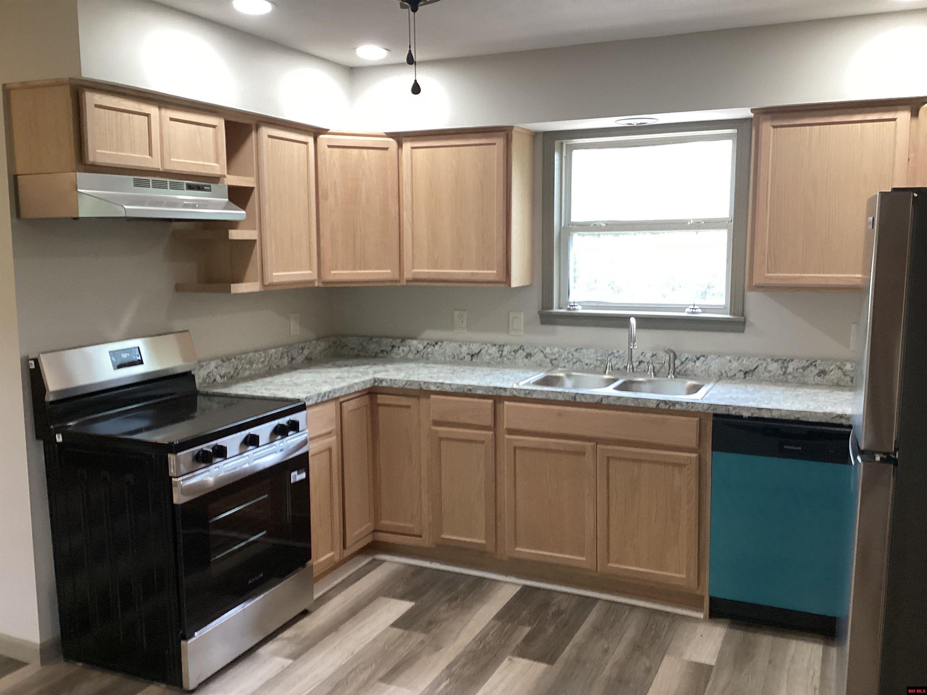199 WHITE OAK DRIVE Salesville, AR