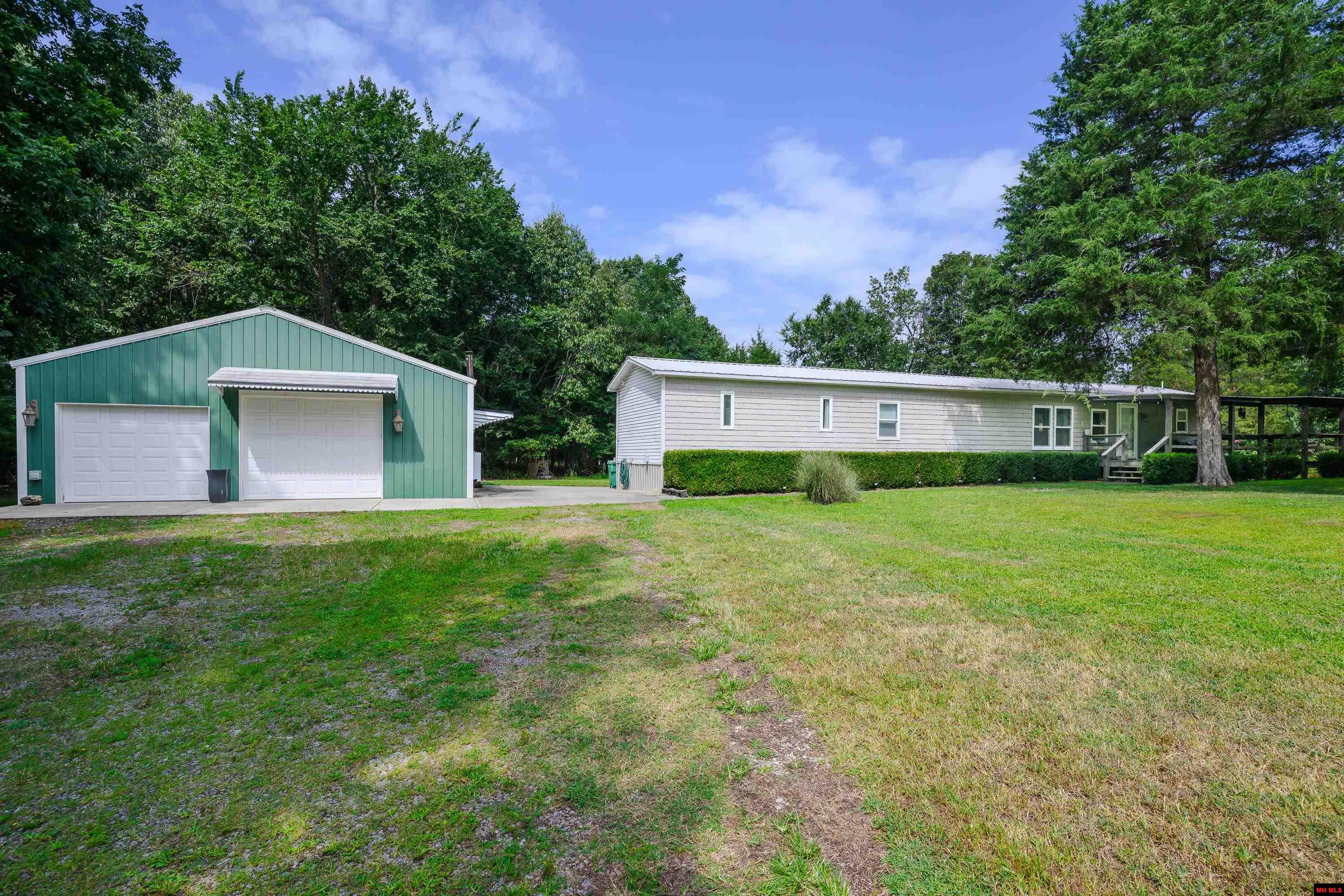 8828 Oakland Road