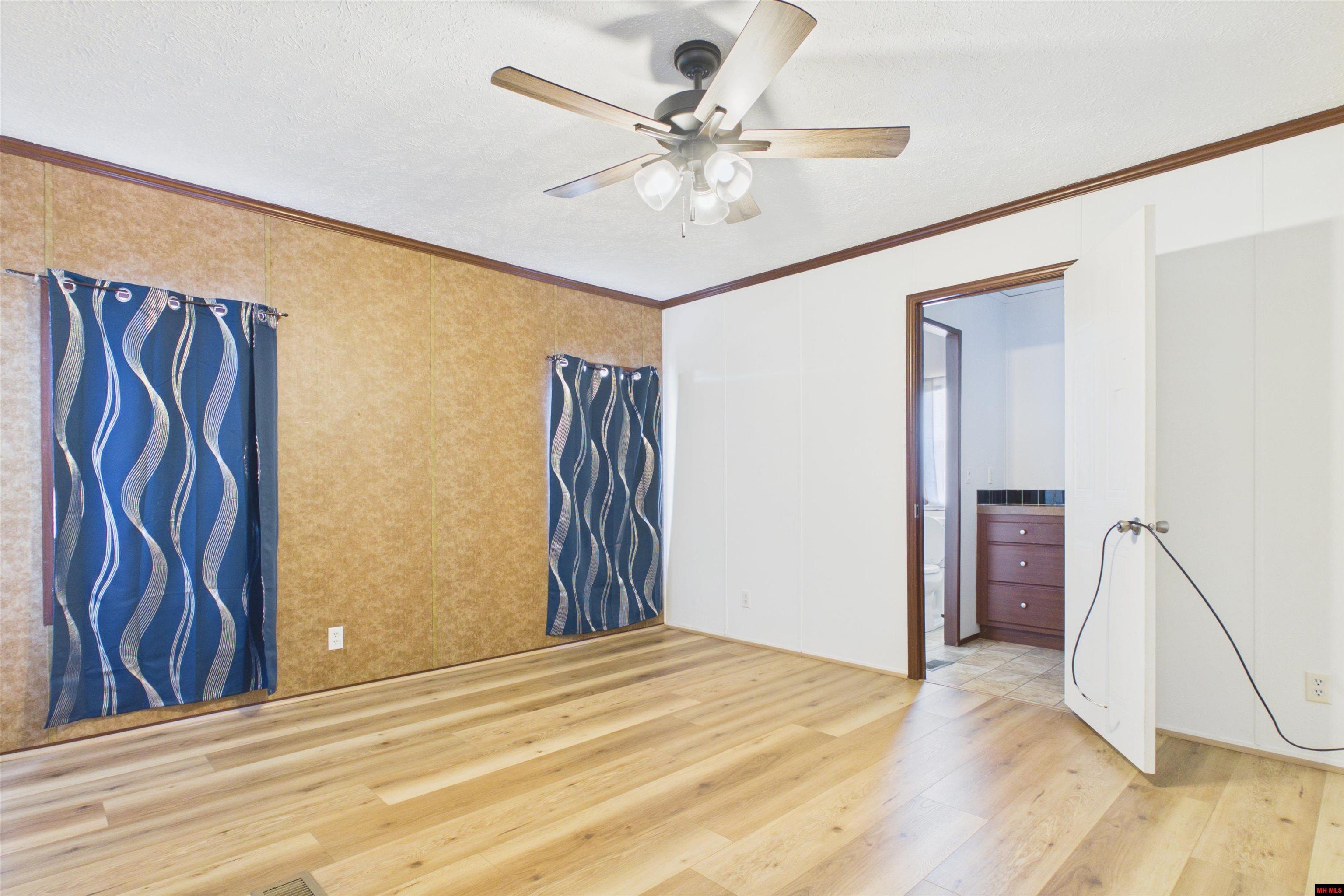39 ROLLING MEADOWS COURT Mountain Home, AR