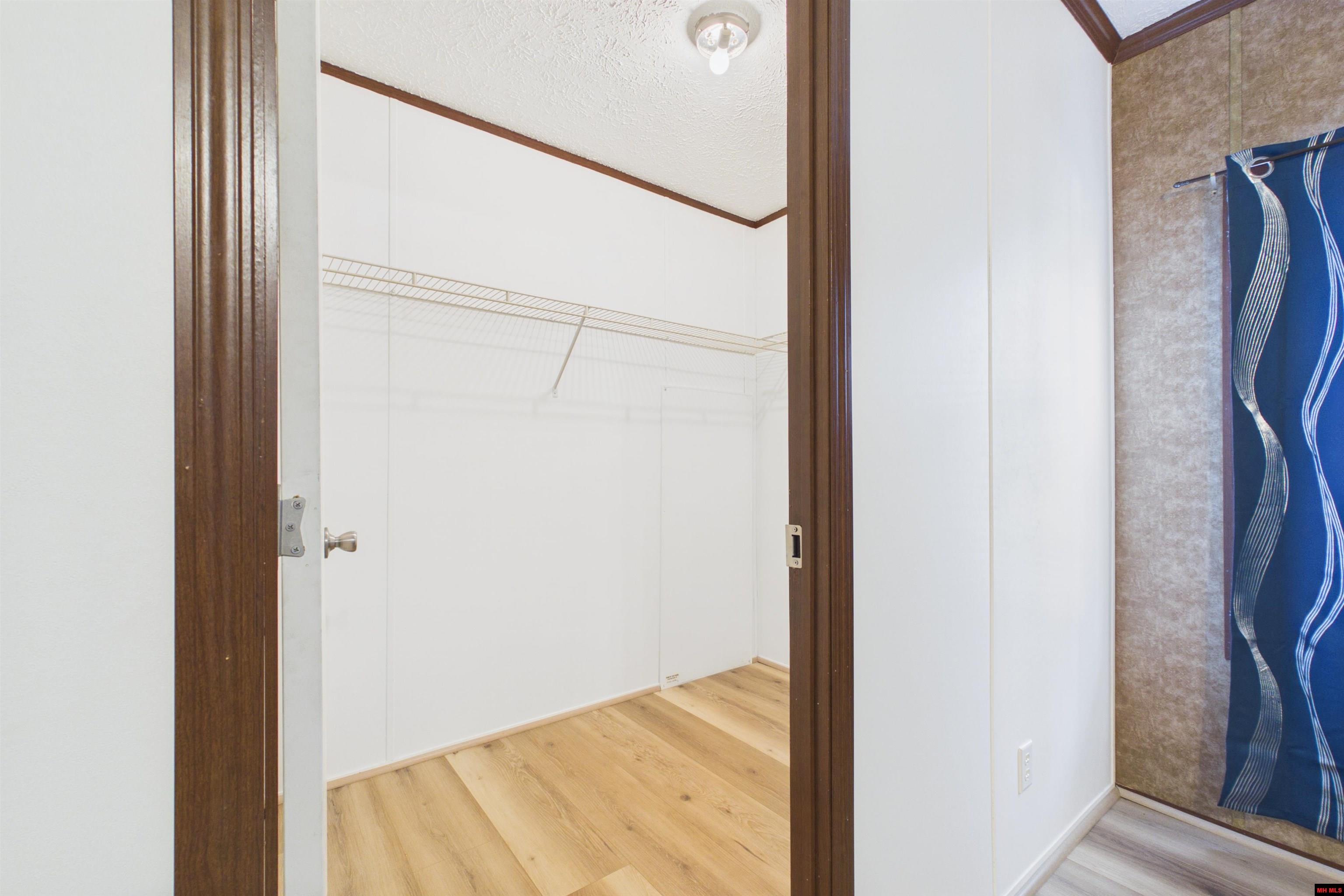 39 ROLLING MEADOWS COURT Mountain Home, AR
