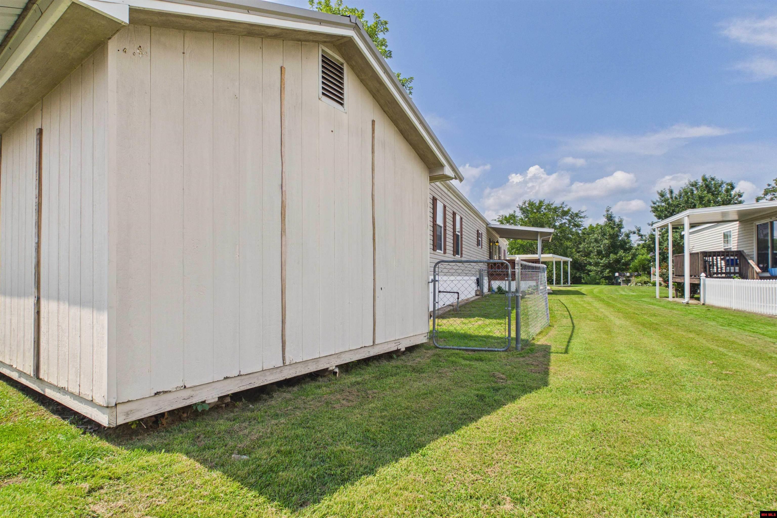 39 ROLLING MEADOWS COURT Mountain Home, AR