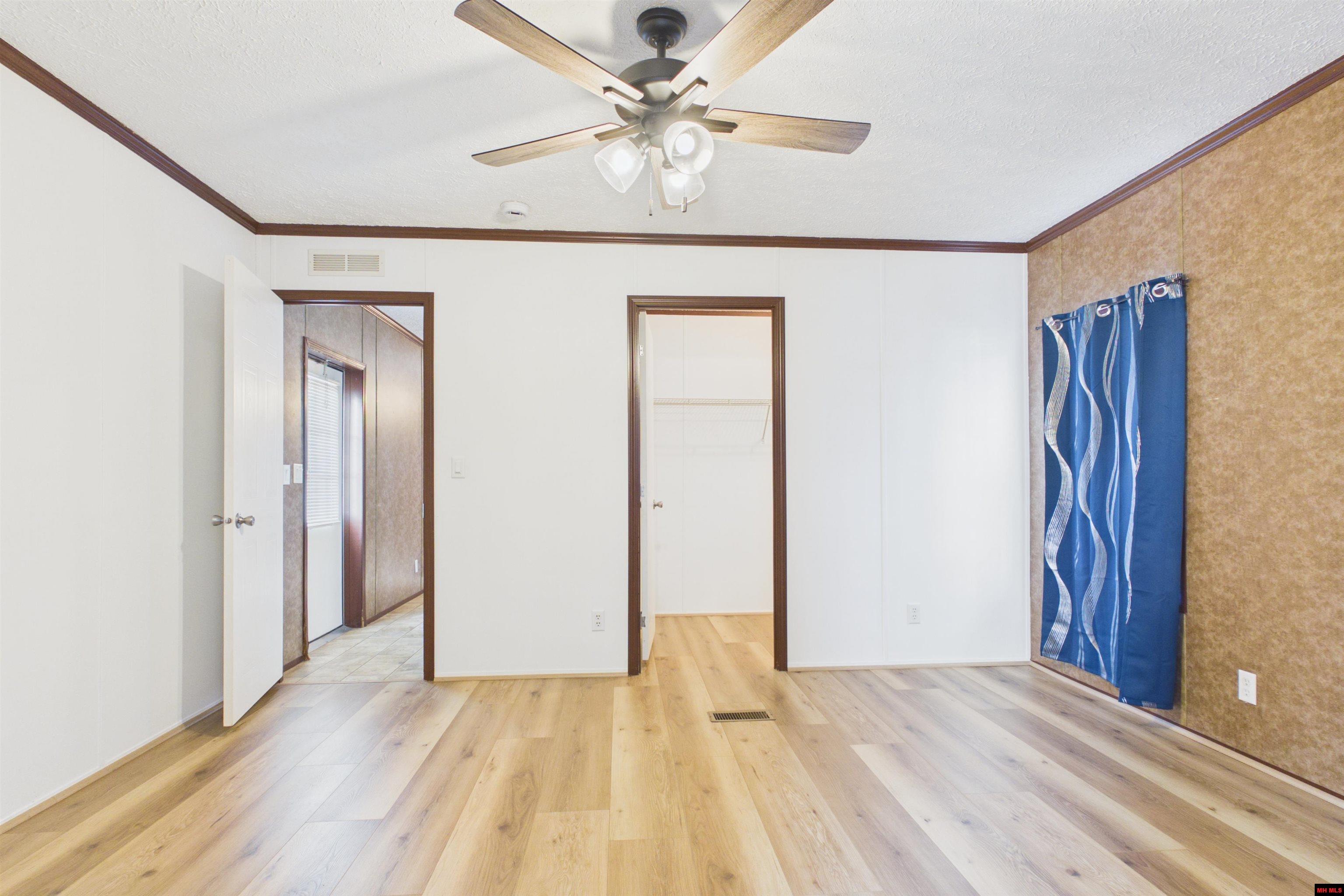 39 ROLLING MEADOWS COURT Mountain Home, AR