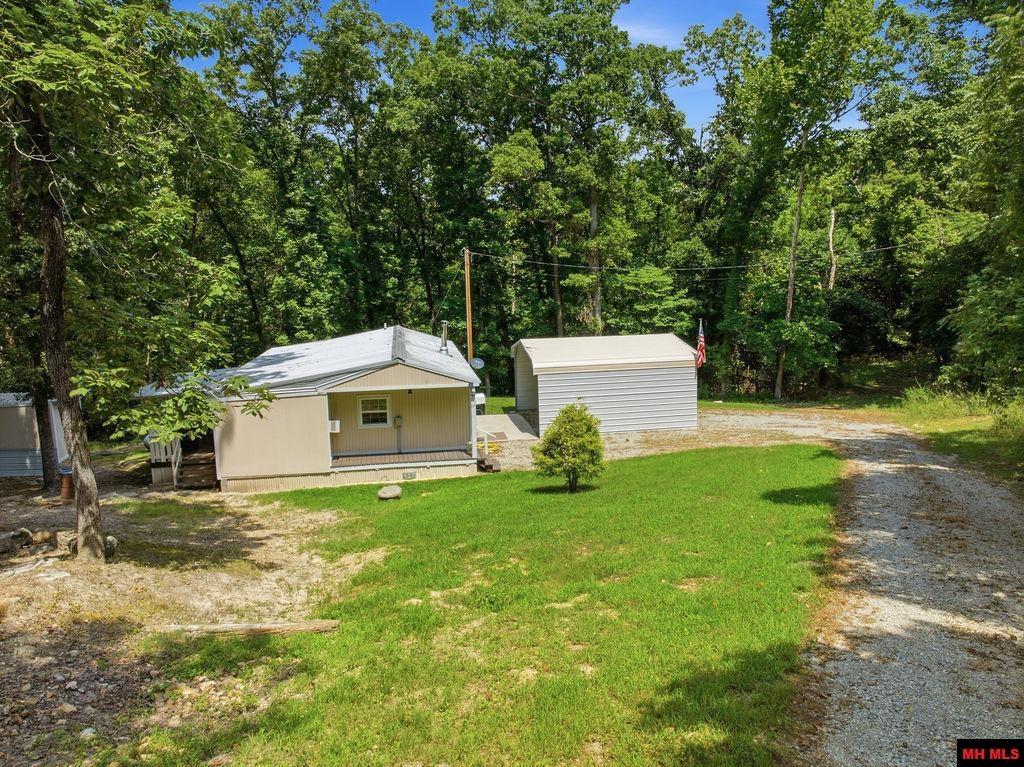 111 WOODBINE DRIVE Salesville, AR