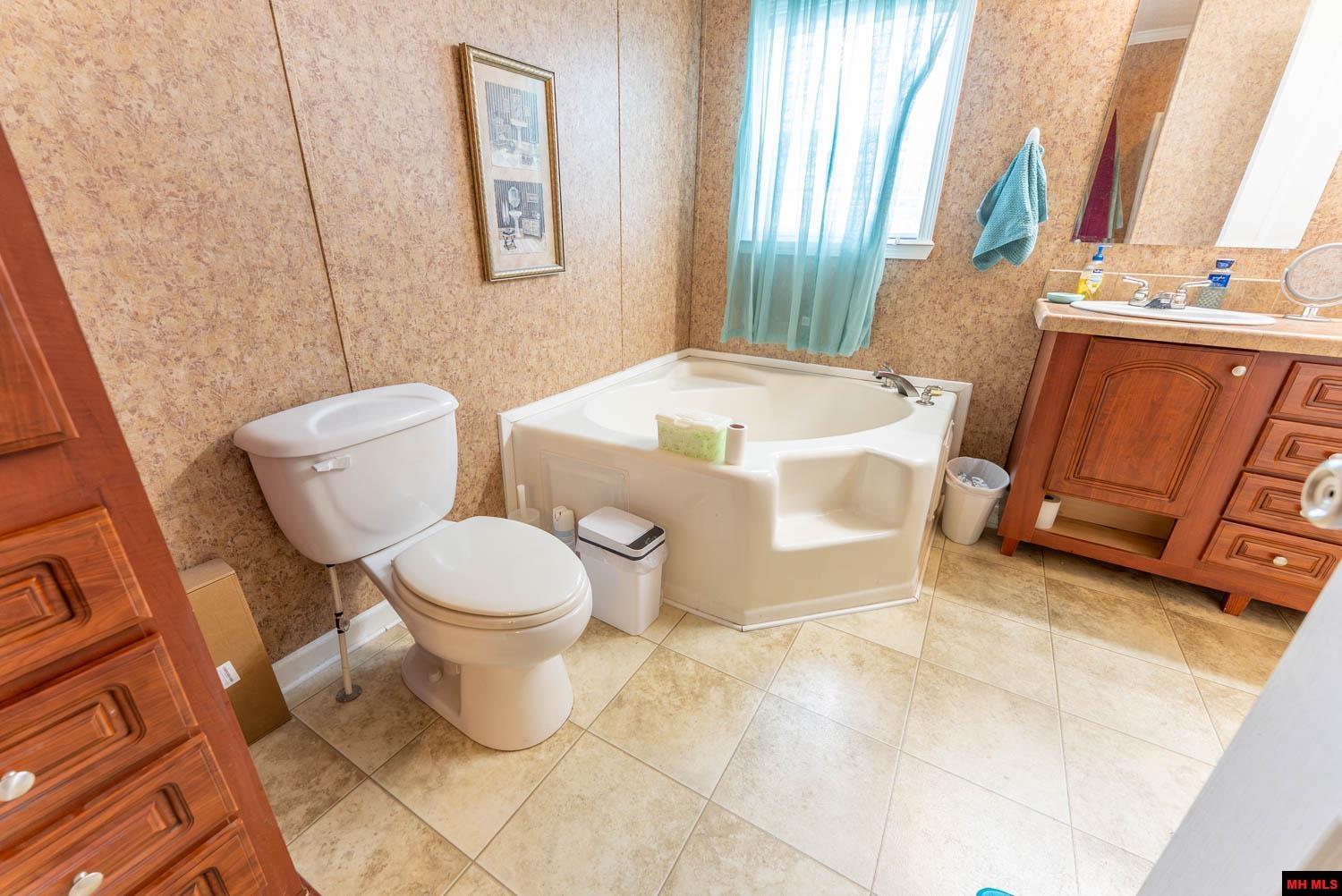 116 WEHMEYER LOOP Mountain Home, AR