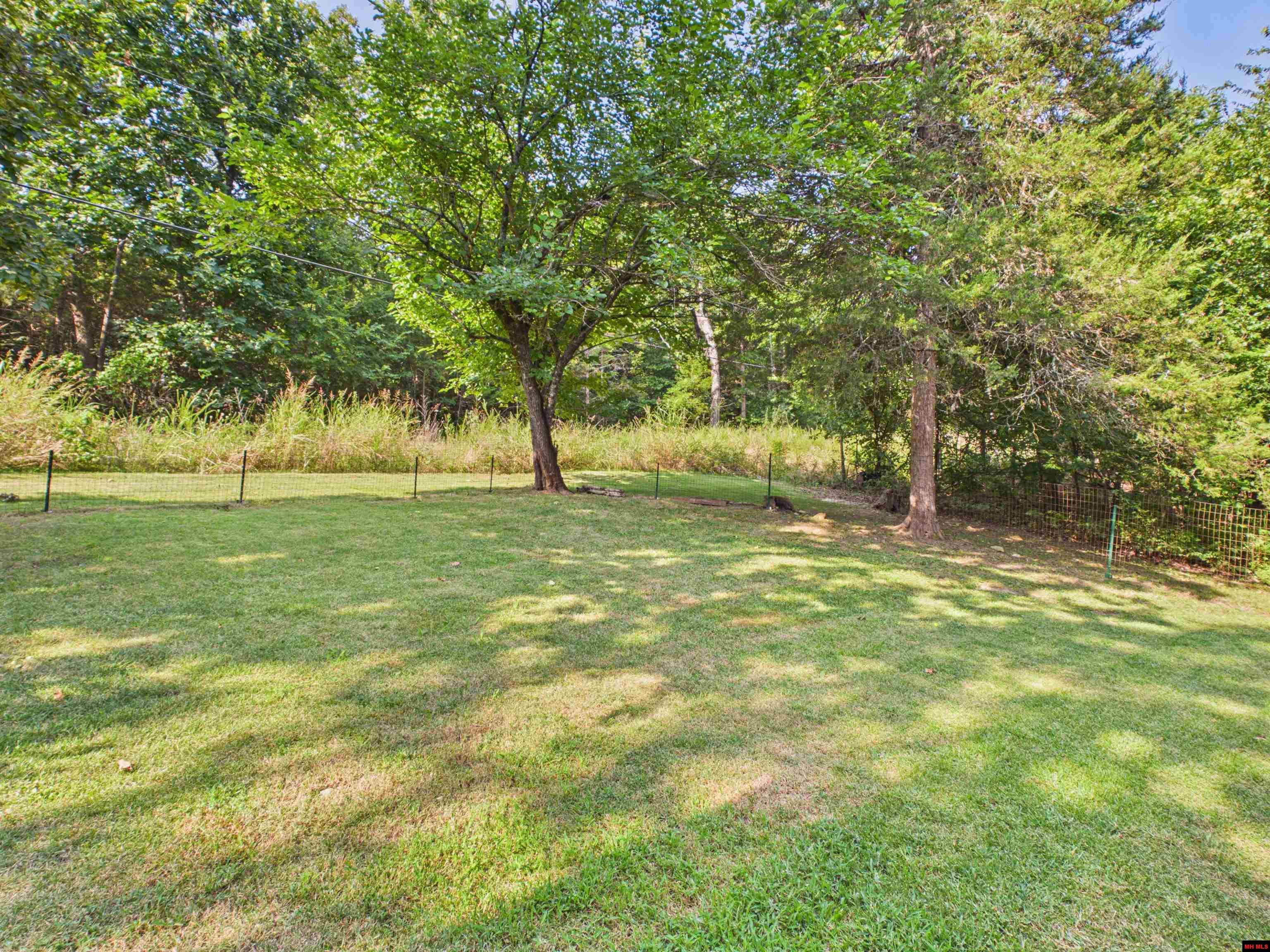 911 SETTLER POINT Horseshoe Bend, AR