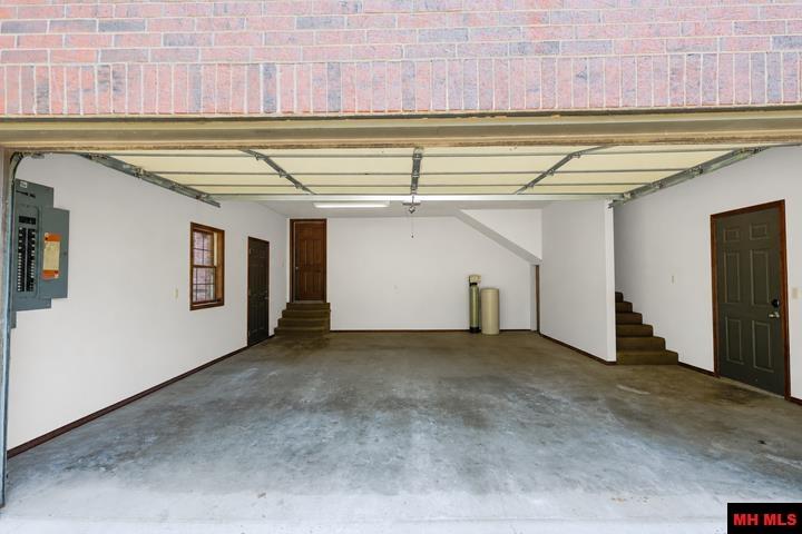 380 PLAINS DRIVE Mountain Home, AR
