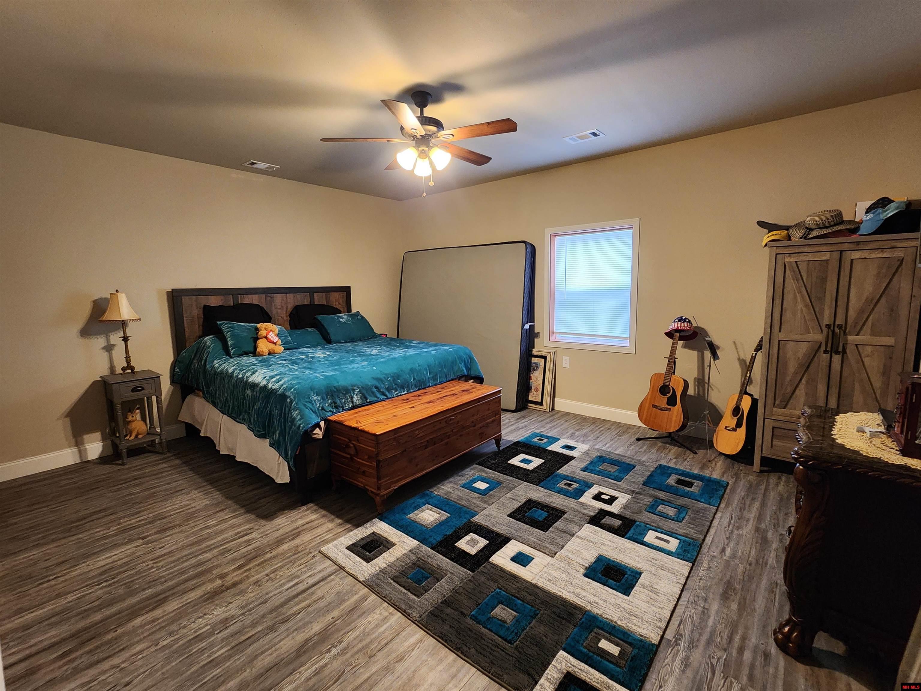 333 Manor Drive