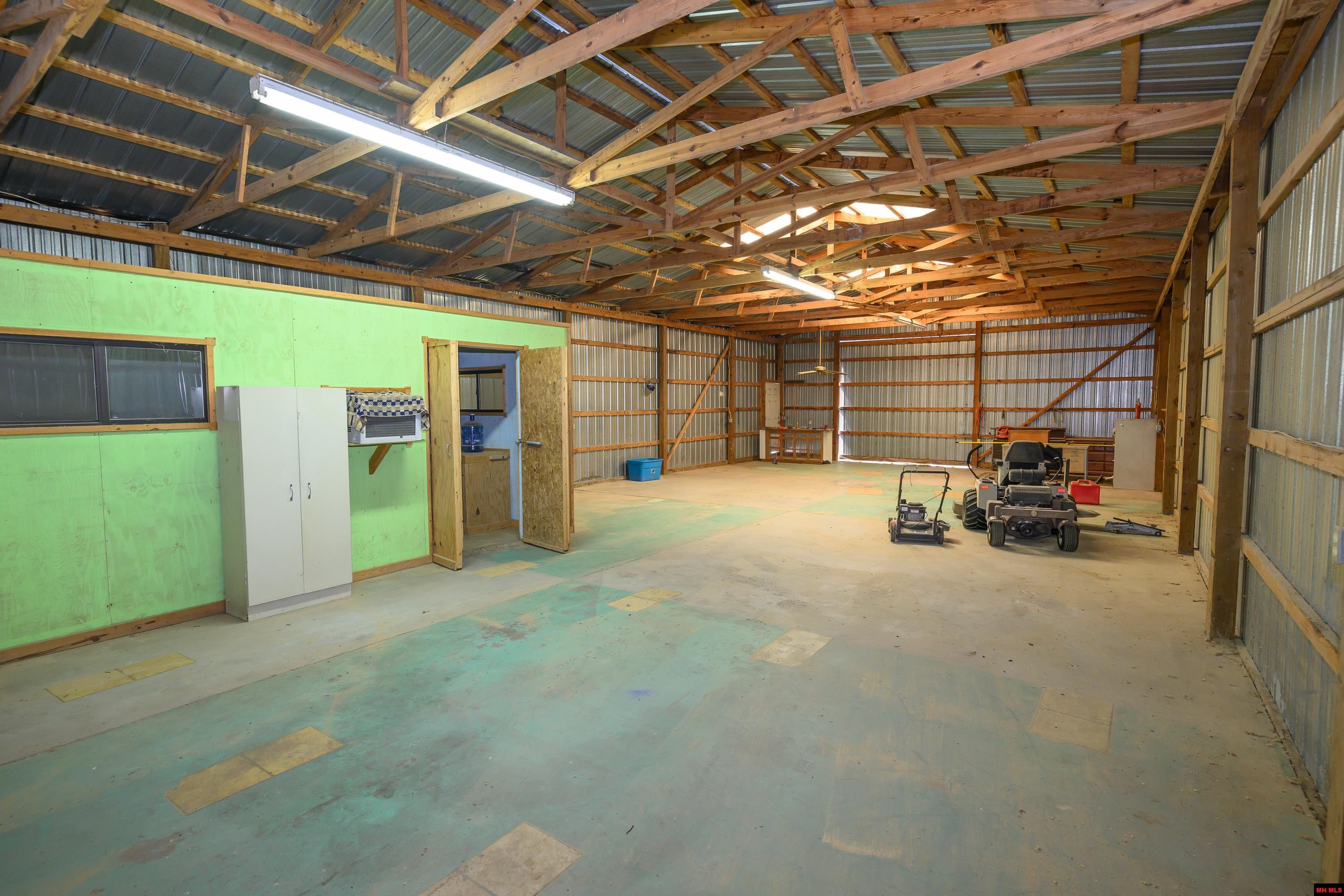 58 WOODSONG TERRACE Mountain Home, AR