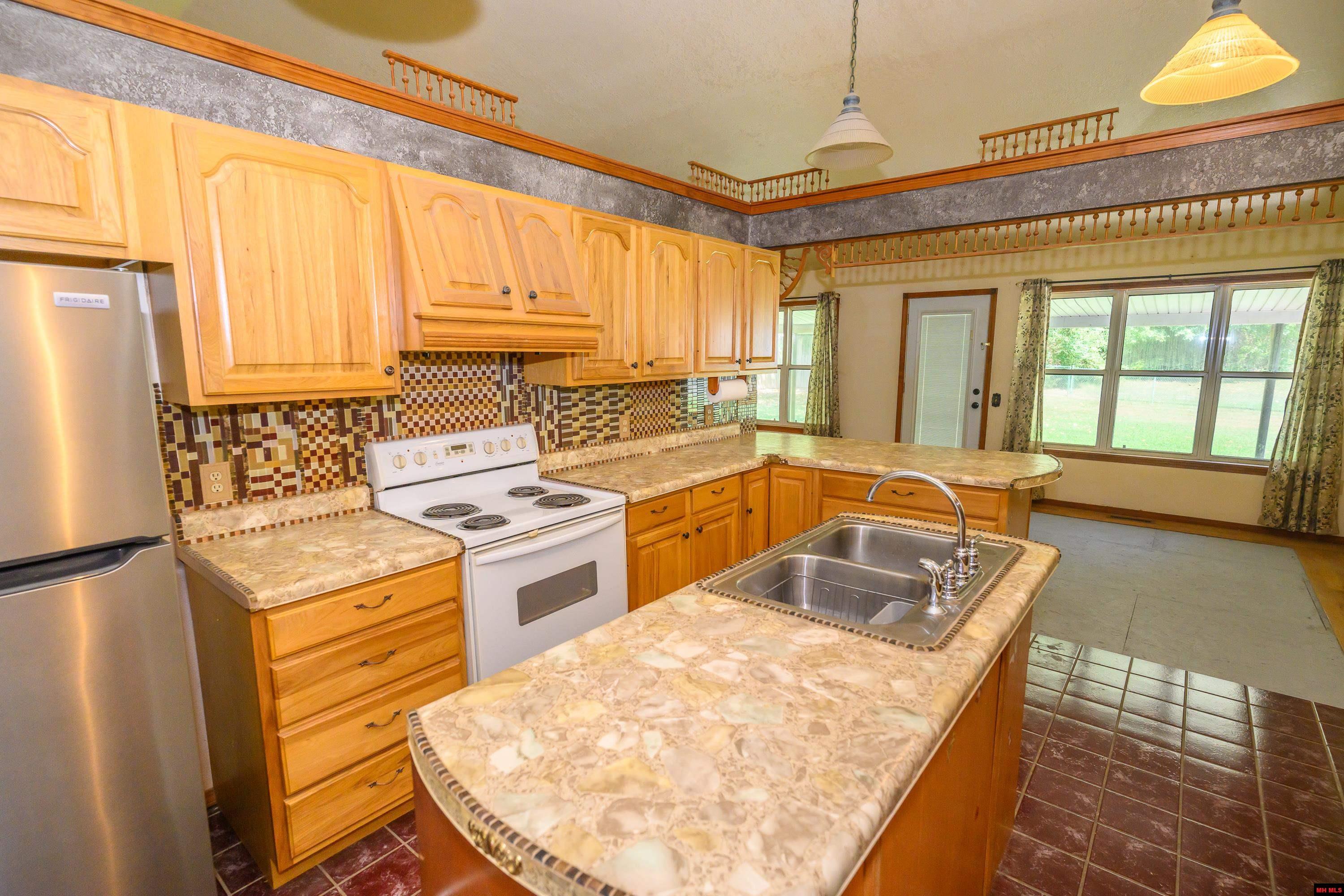 58 WOODSONG TERRACE Mountain Home, AR