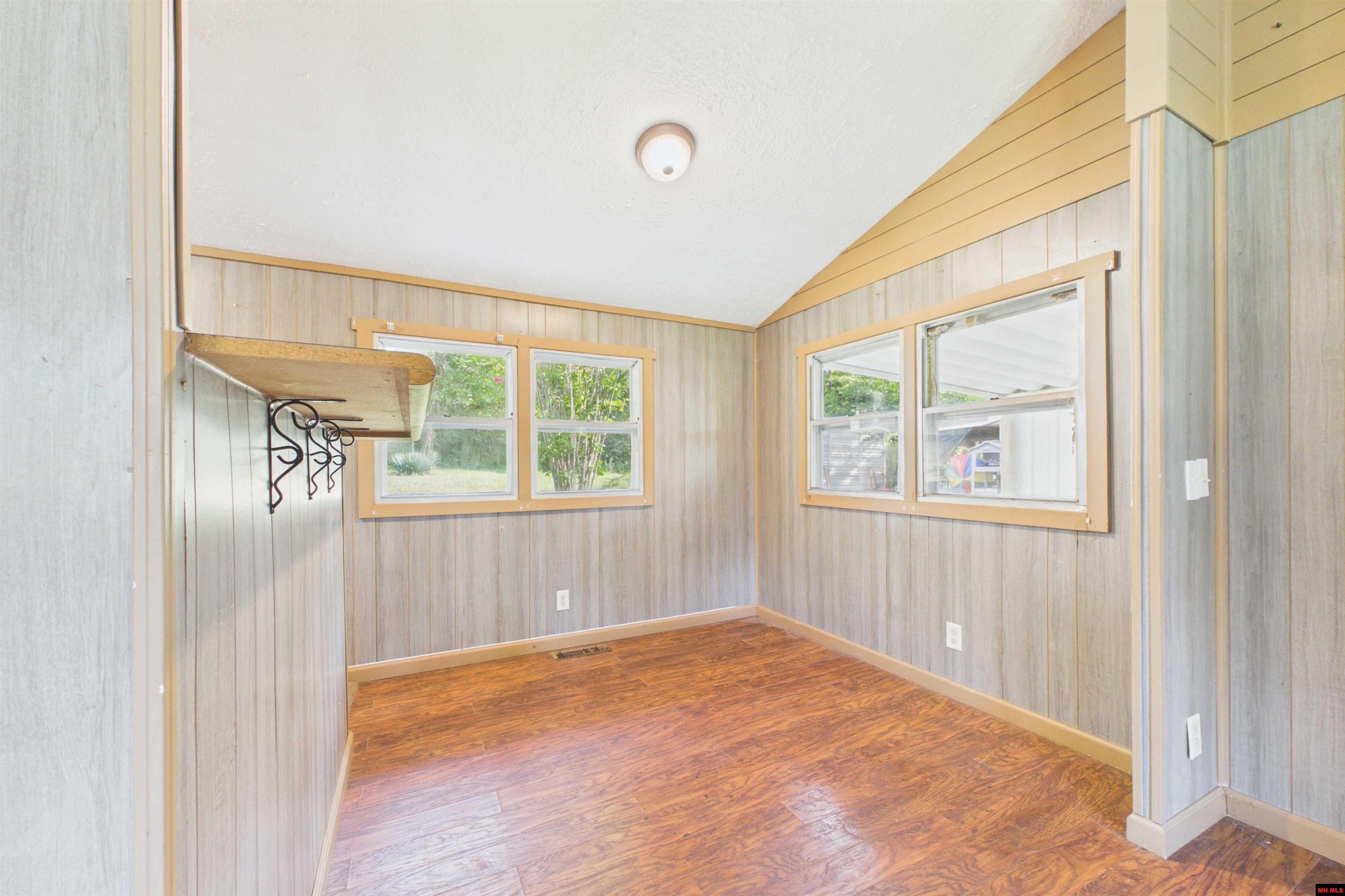 84 CR 310 Mountain Home, AR