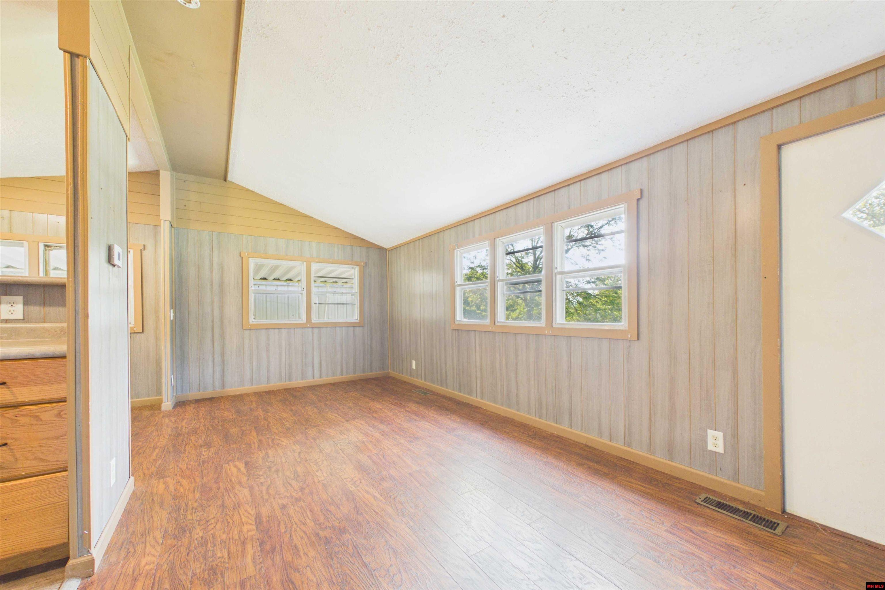 84 CR 310 Mountain Home, AR