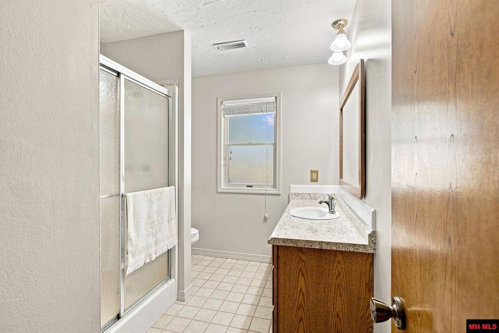 757 CR 57 Mountain Home, AR
