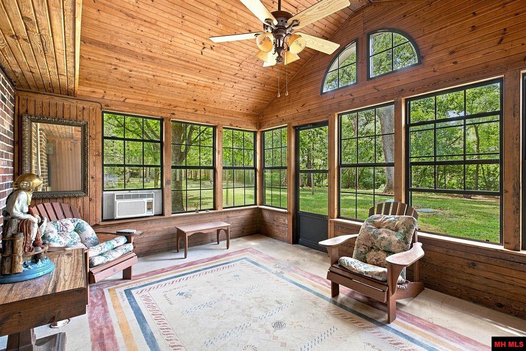 757 CR 57 Mountain Home, AR