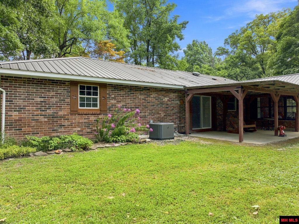 757 CR 57 Mountain Home, AR