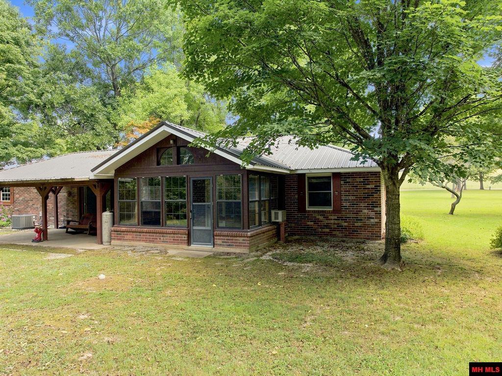 757 CR 57 Mountain Home, AR