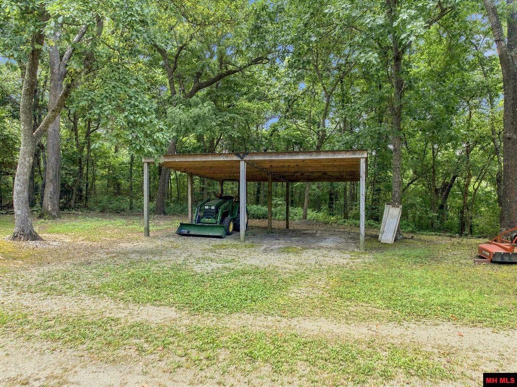 757 CR 57 Mountain Home, AR