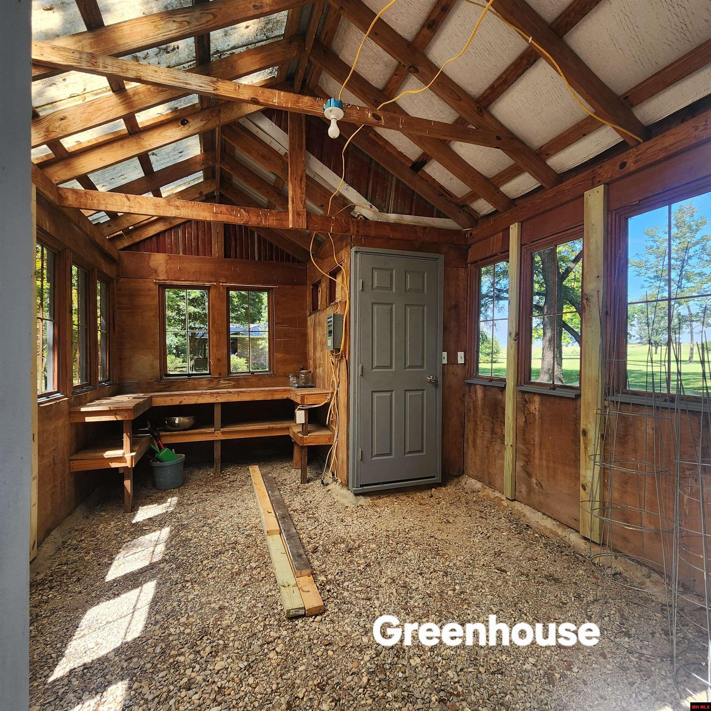 757 CR 57 Mountain Home, AR