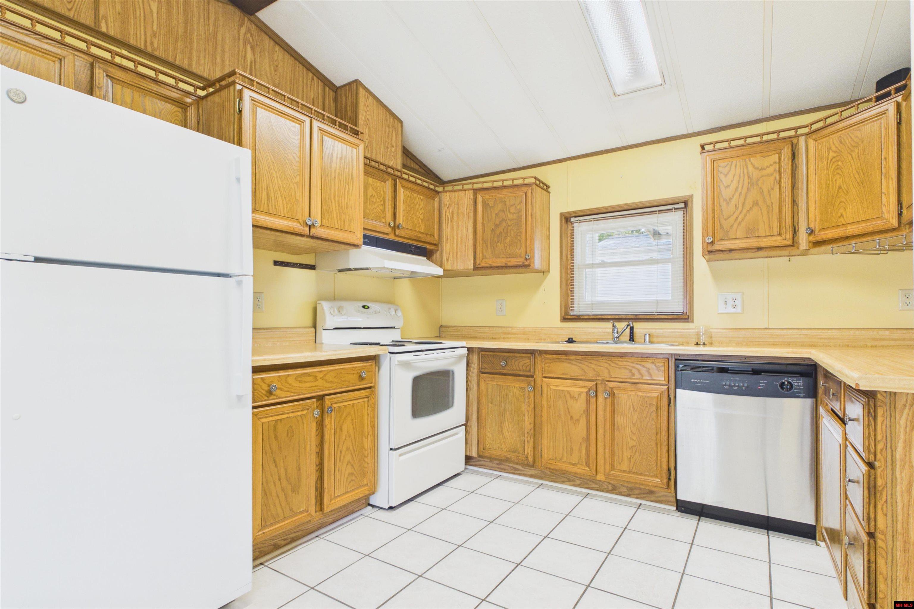 41 BENJAMIN DRIVE Mountain Home, AR