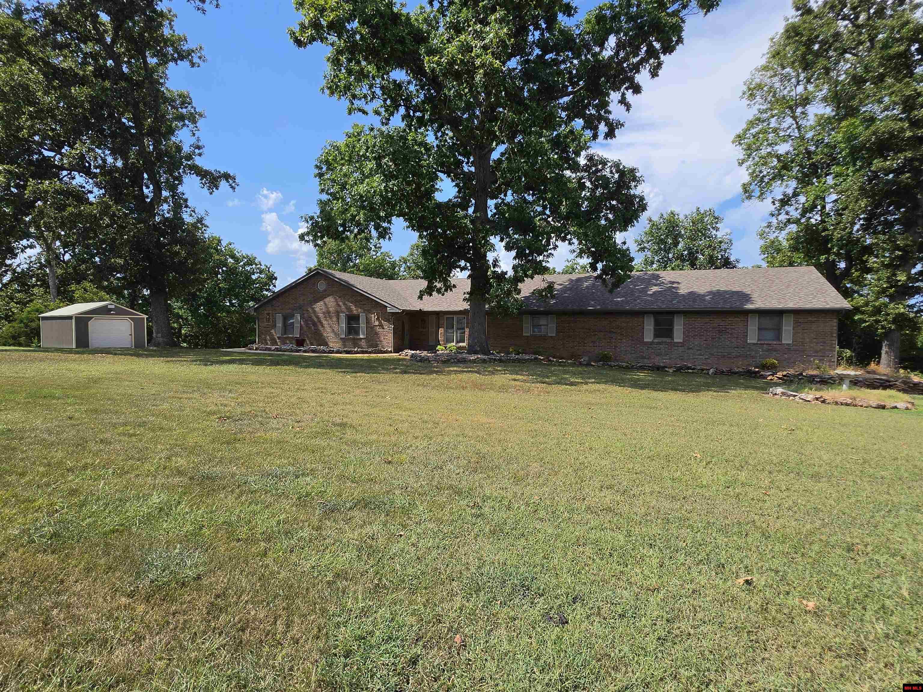 334 FORREST HILLS DRIVE Mountain Home, AR