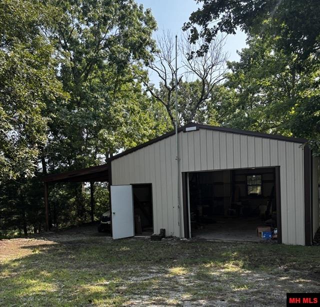 1141 MC 8083 Yellville, AR