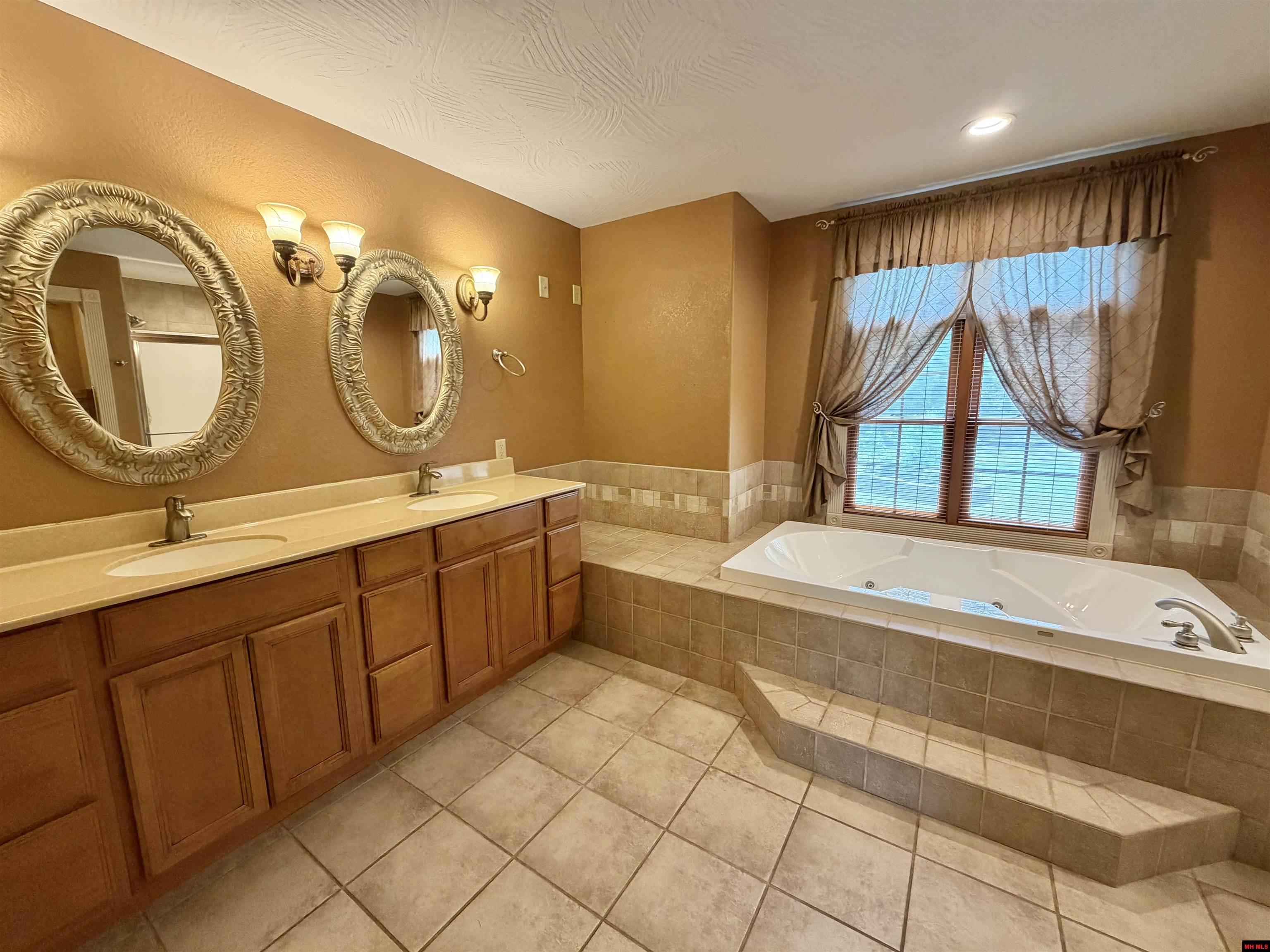 830 Windancer Circle