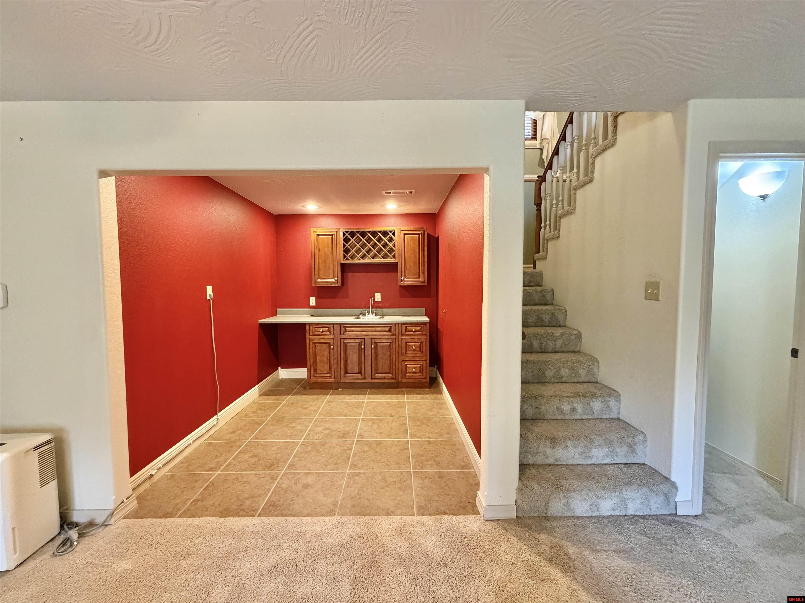 830 Windancer Circle