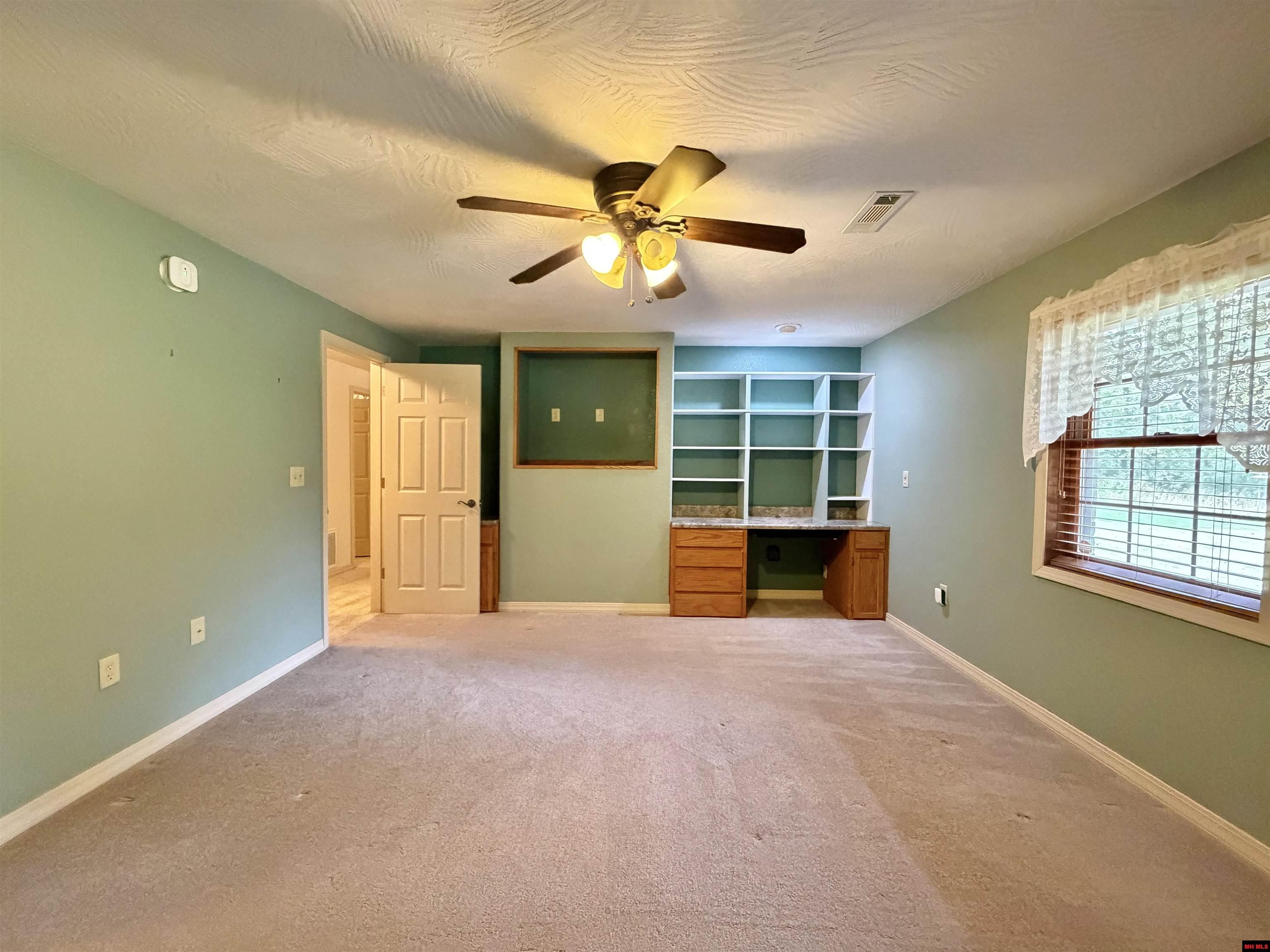 830 Windancer Circle