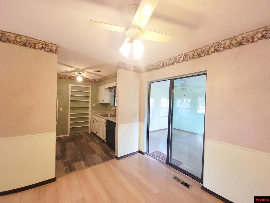 608 MONTGOMERY AVENUE Mountain Home, AR