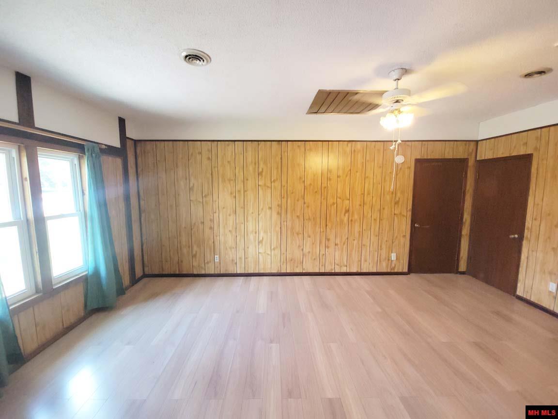 608 MONTGOMERY AVENUE Mountain Home, AR