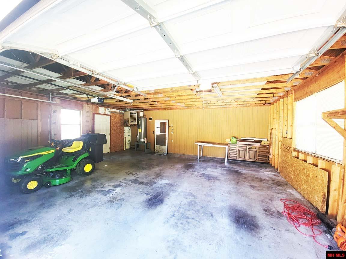 608 MONTGOMERY AVENUE Mountain Home, AR