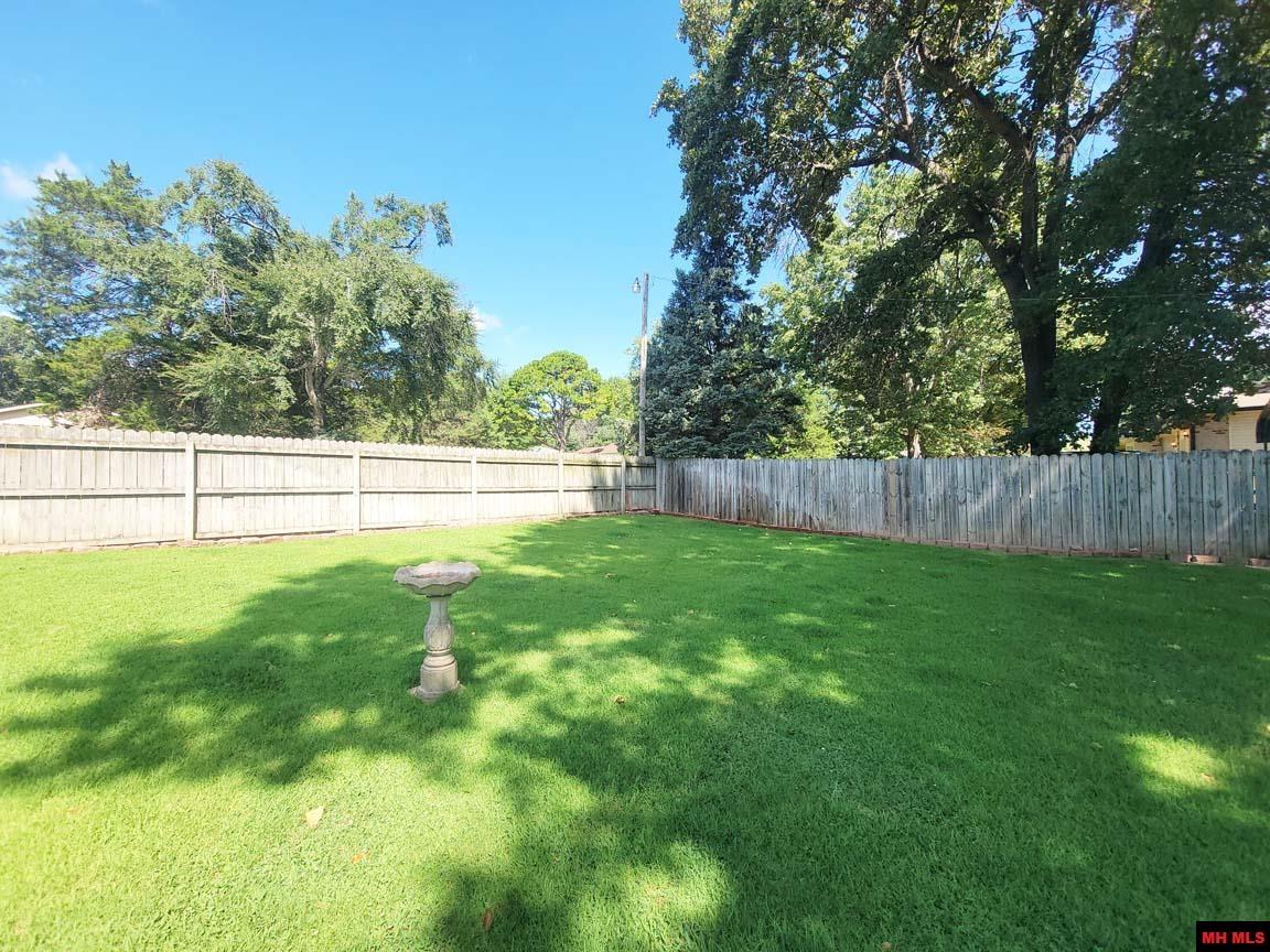 608 MONTGOMERY AVENUE Mountain Home, AR