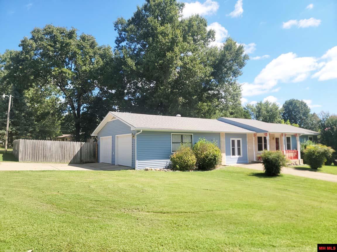 608 MONTGOMERY AVENUE Mountain Home, AR