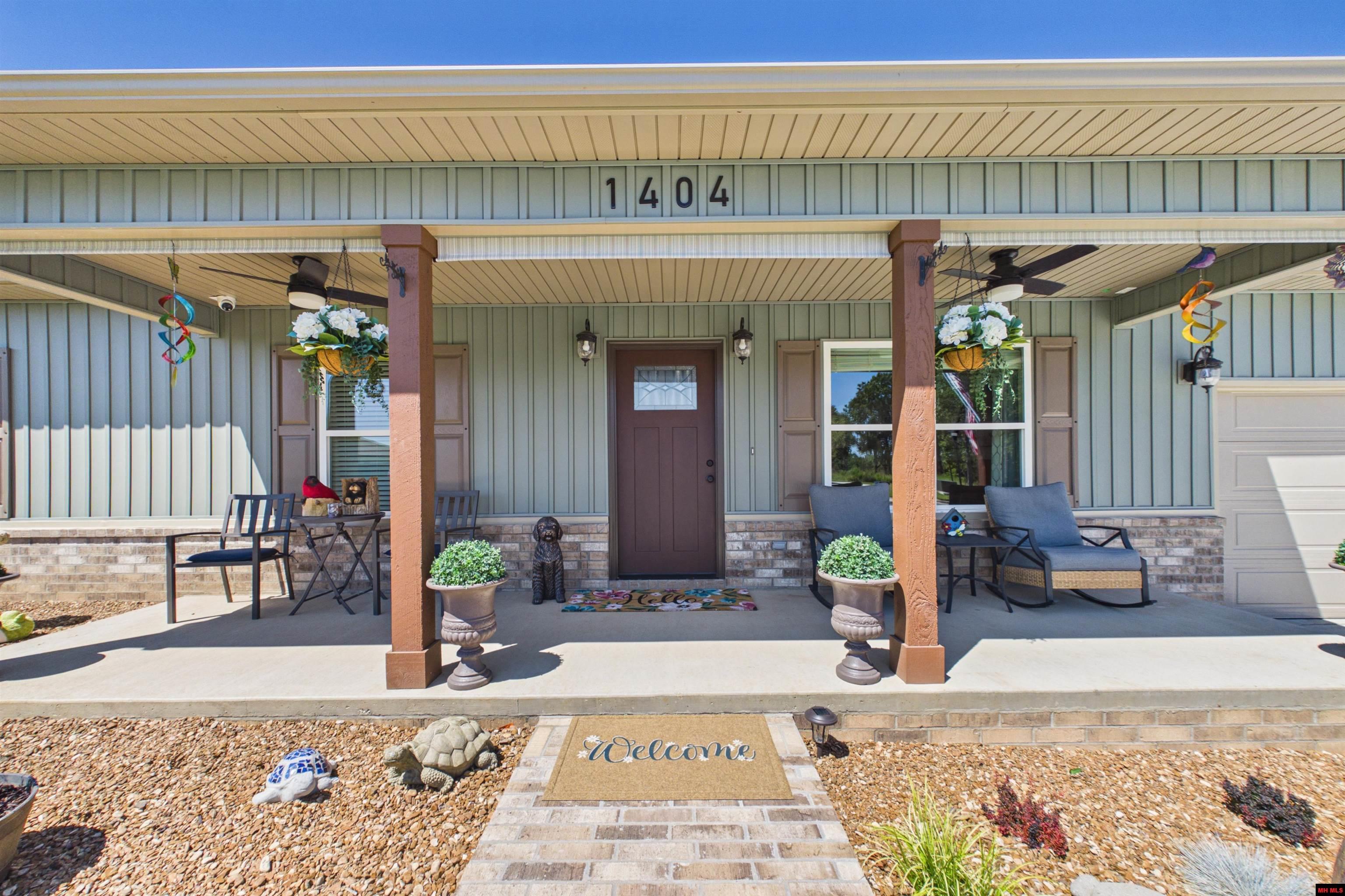 1404 Hobbs Court