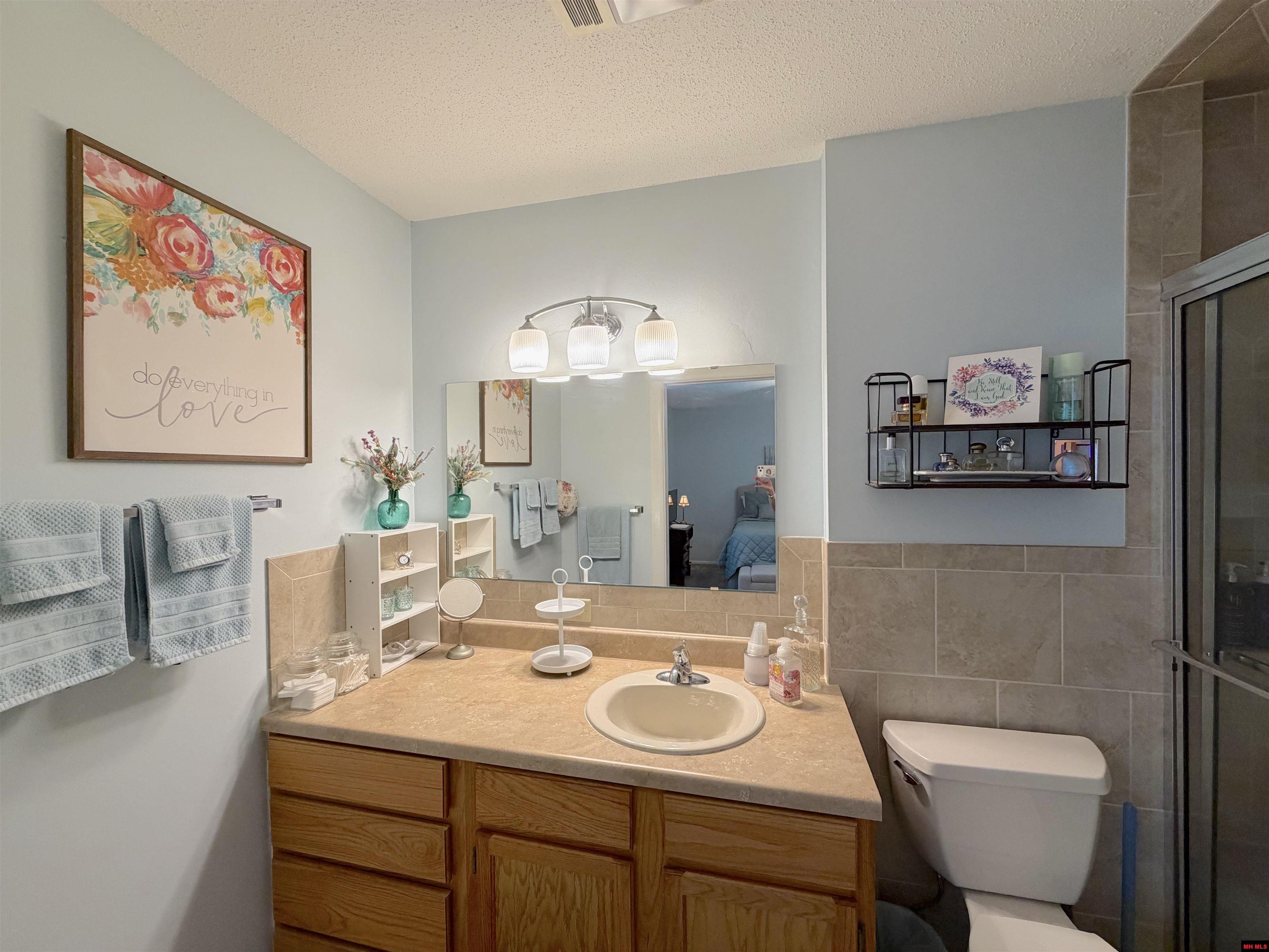 1303 MEADOWBROOK DRIVE Mountain Home, AR