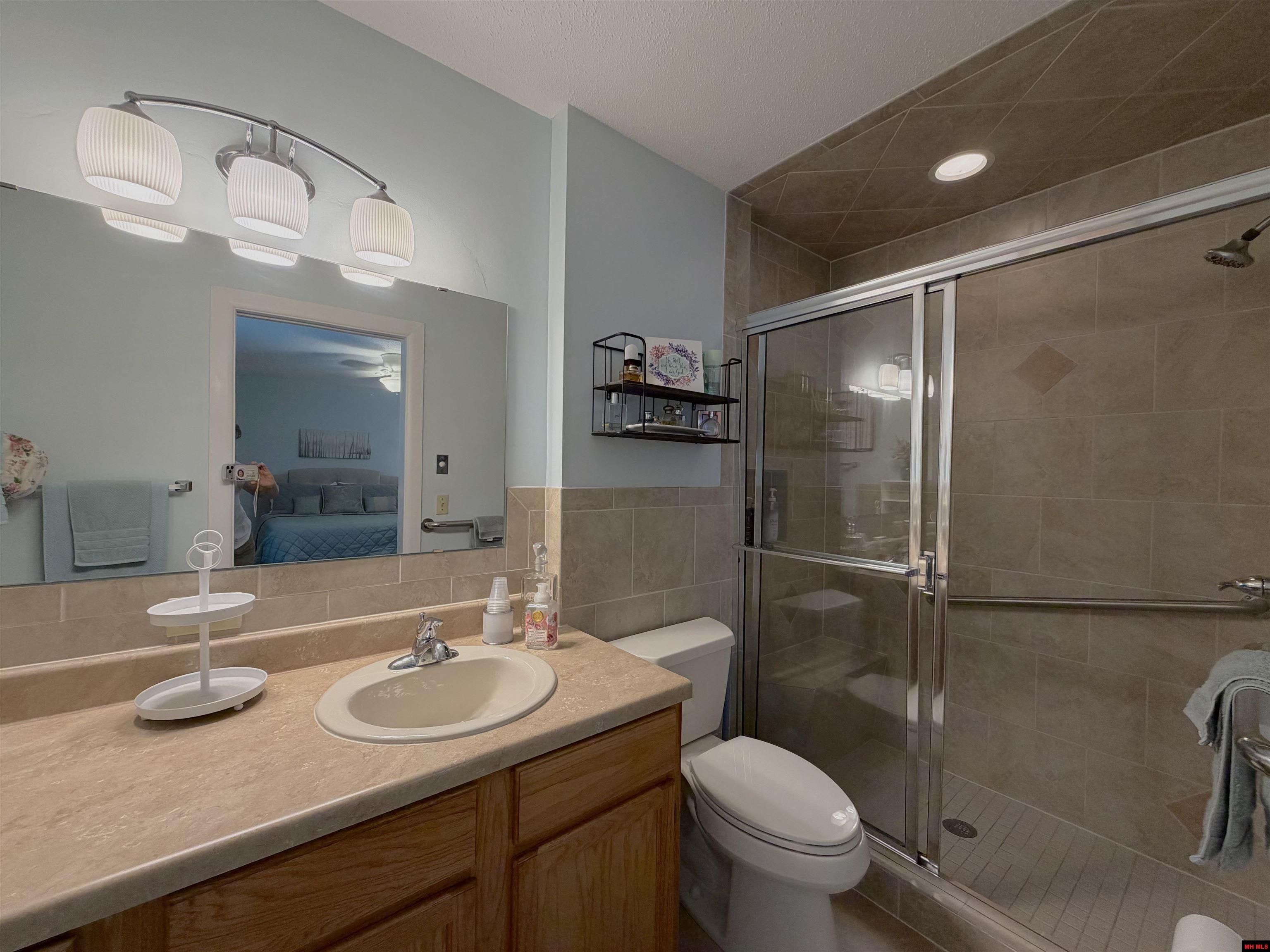 1303 MEADOWBROOK DRIVE Mountain Home, AR