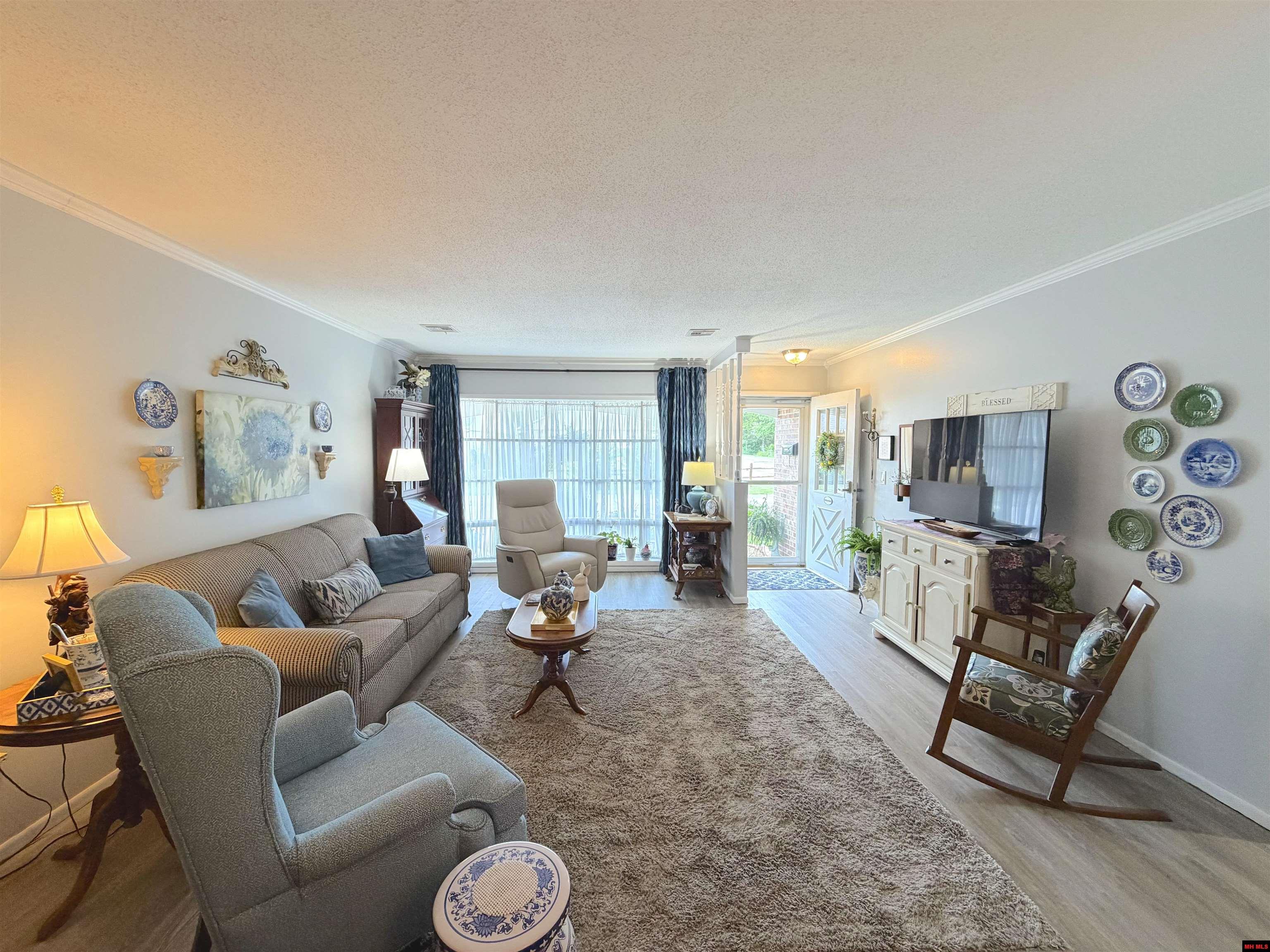 1303 MEADOWBROOK DRIVE Mountain Home, AR