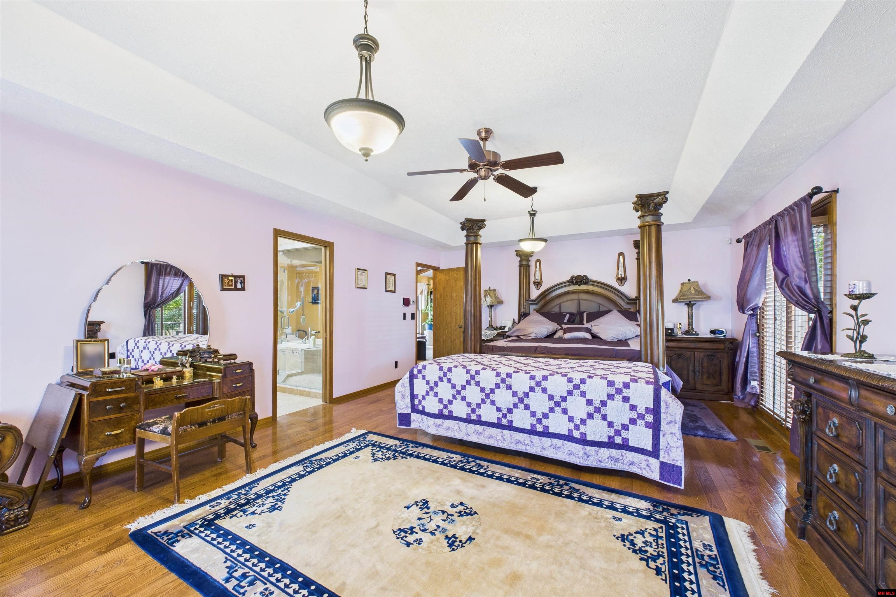 173 White River Drive