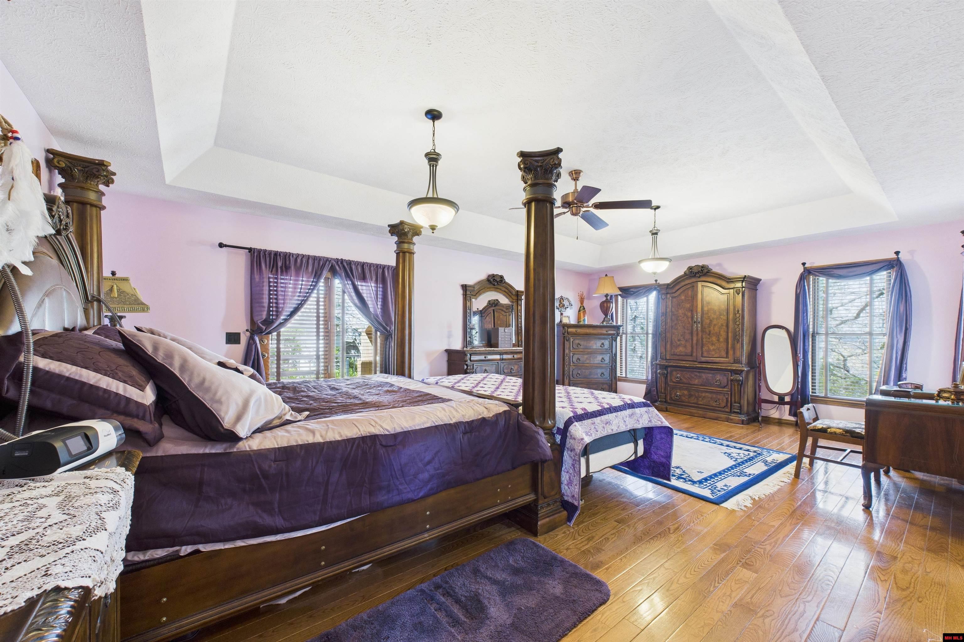 173 White River Drive