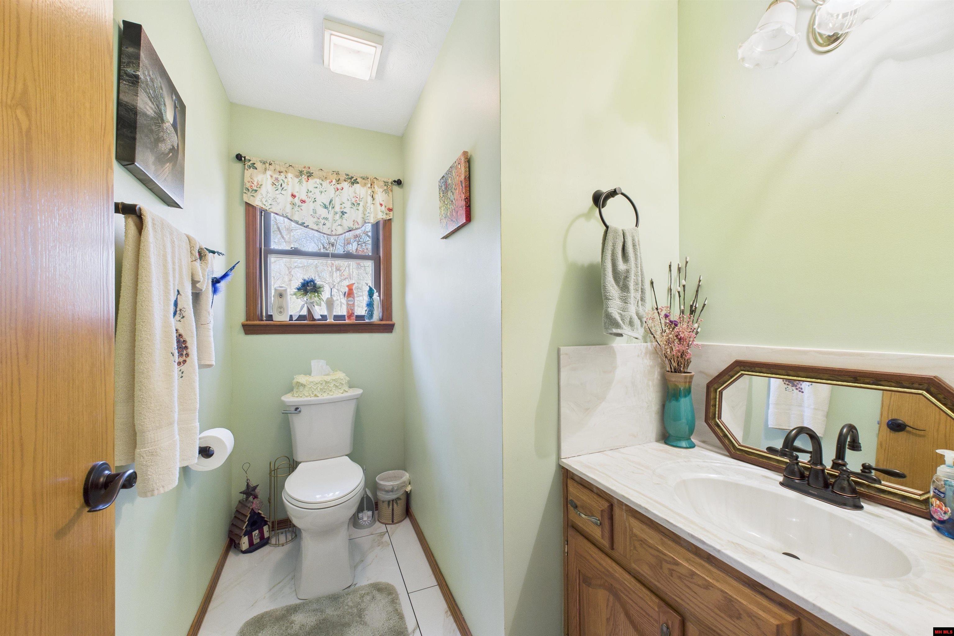 173 White River Drive