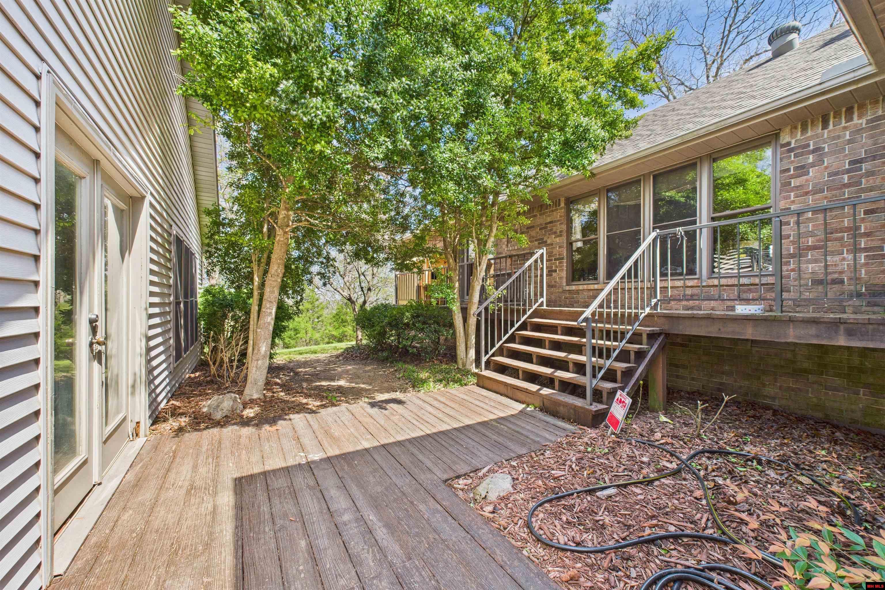 173 White River Drive