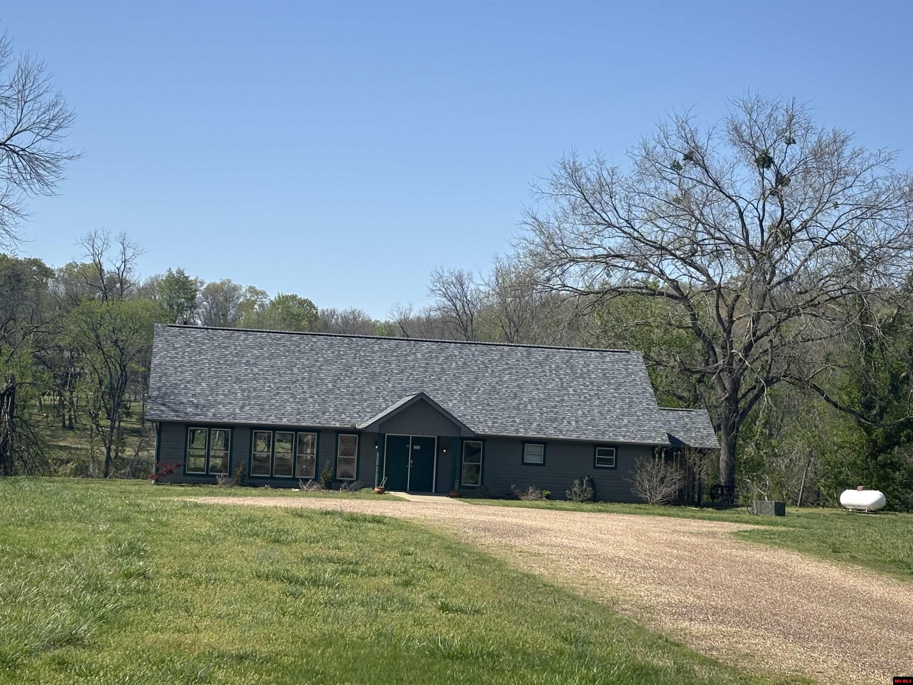 173 White River Drive