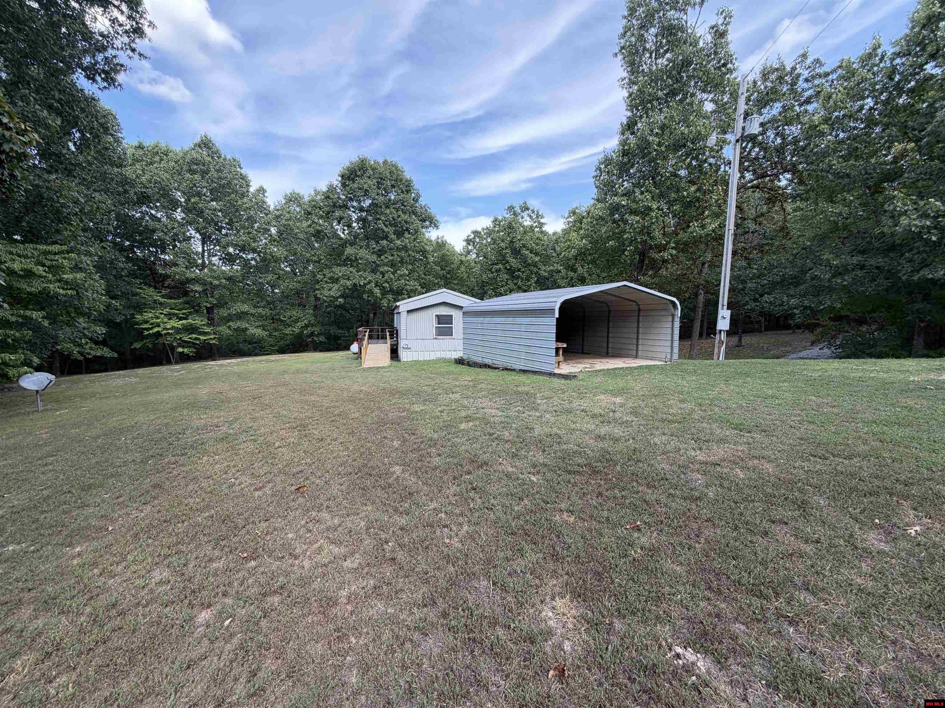 72 BERKSHIRE LANE Gainesville, AR