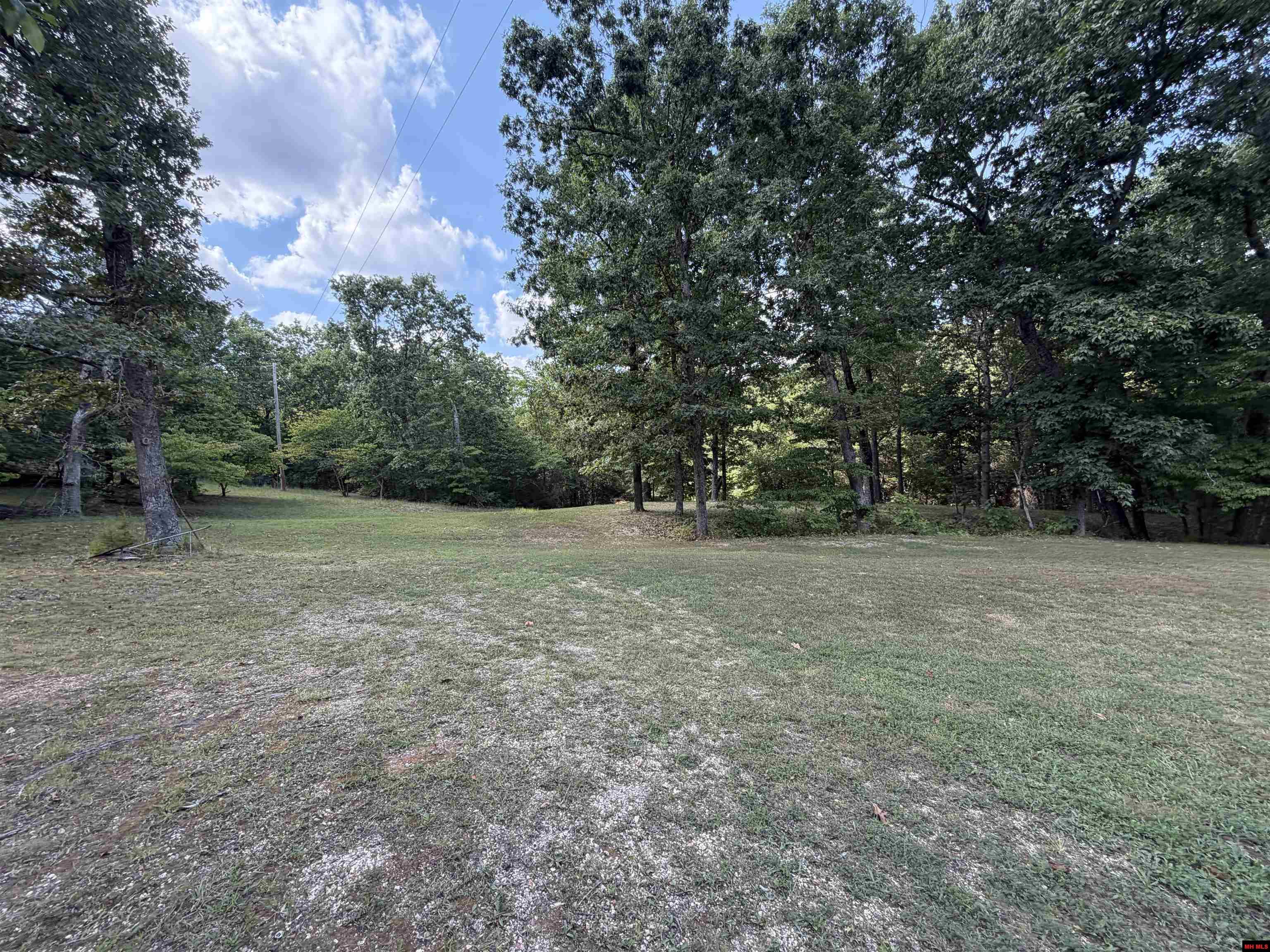 72 BERKSHIRE LANE Gainesville, AR