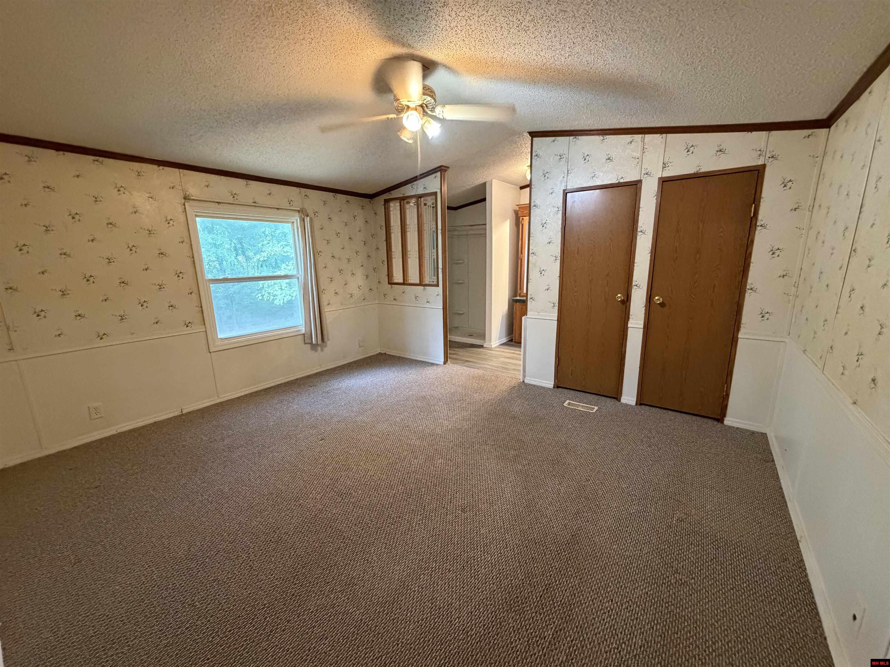 72 BERKSHIRE LANE Gainesville, AR