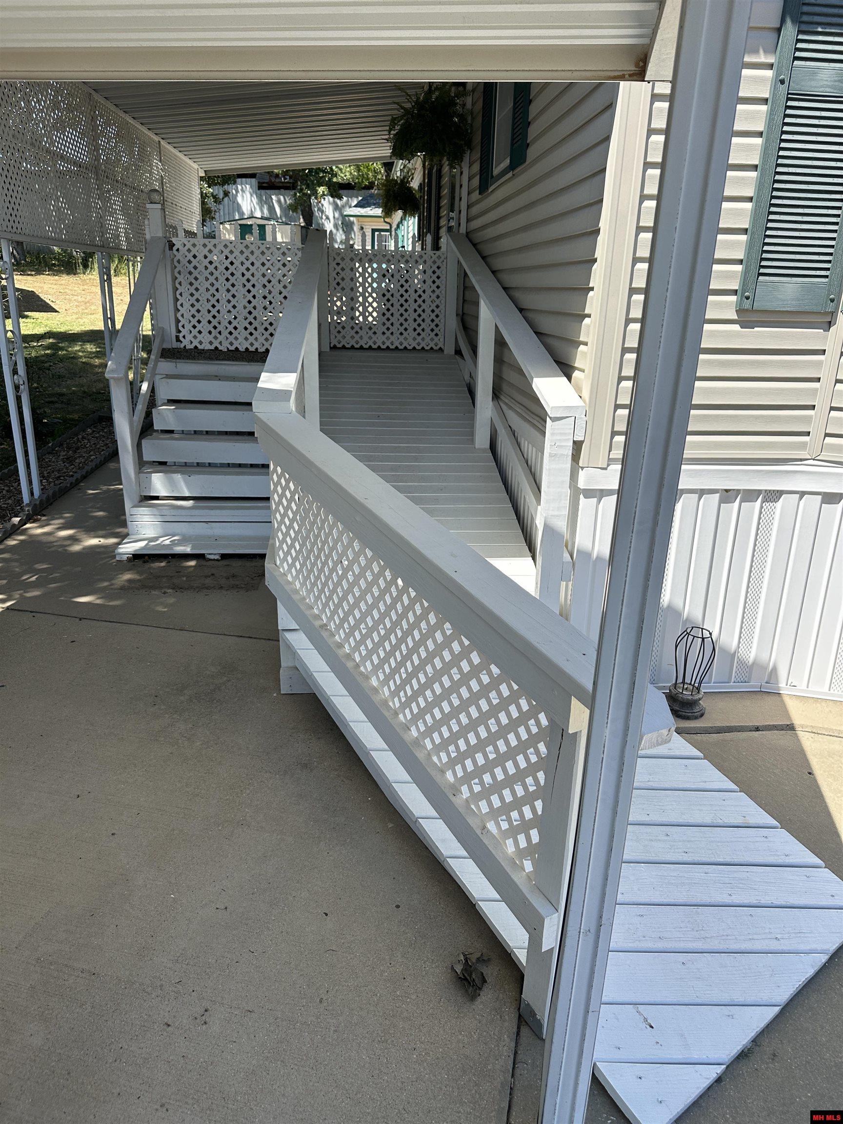 6 BENJAMIN DRIVE Mountain Home, AR