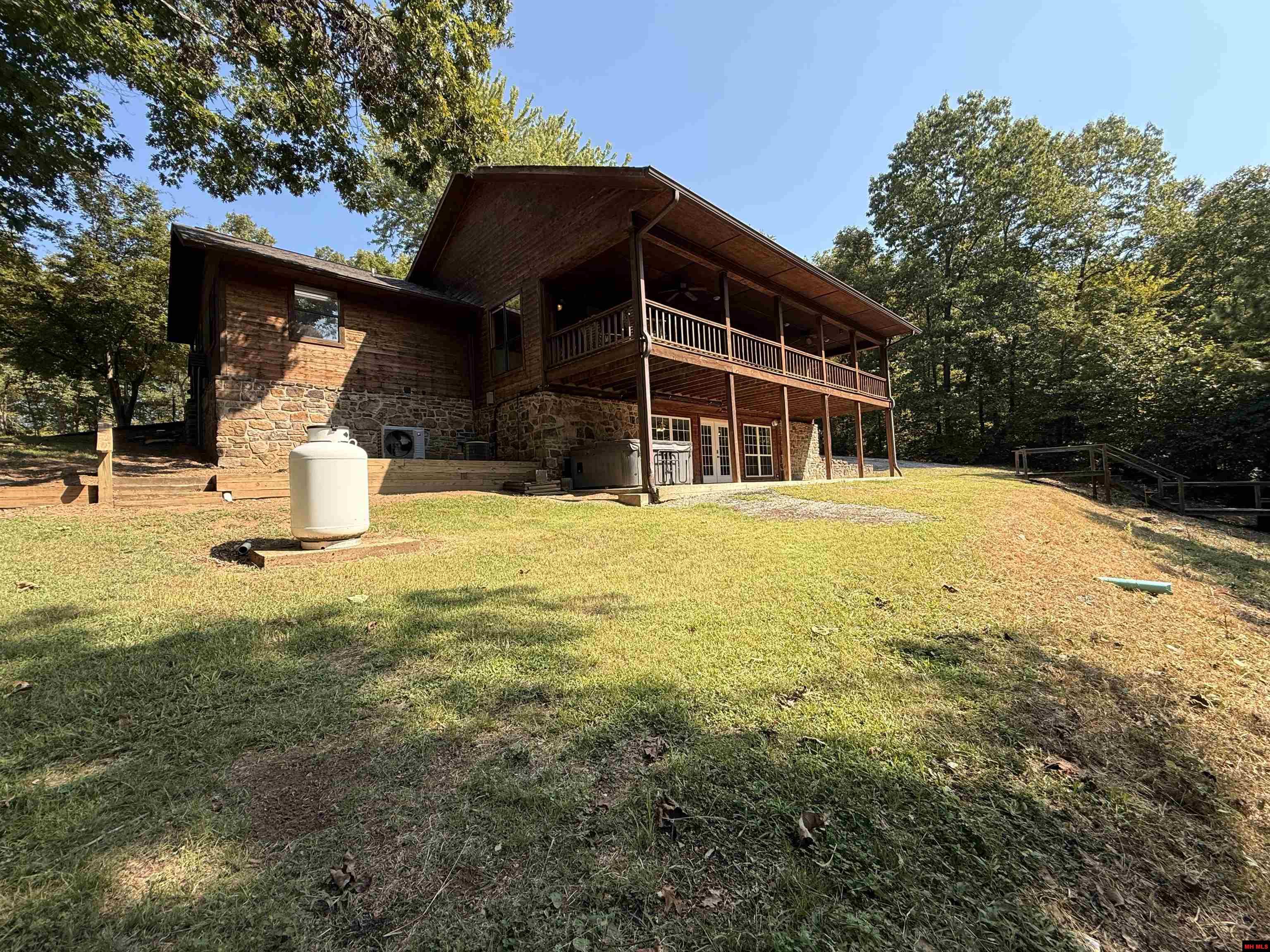 663 Heritage Oaks Drive