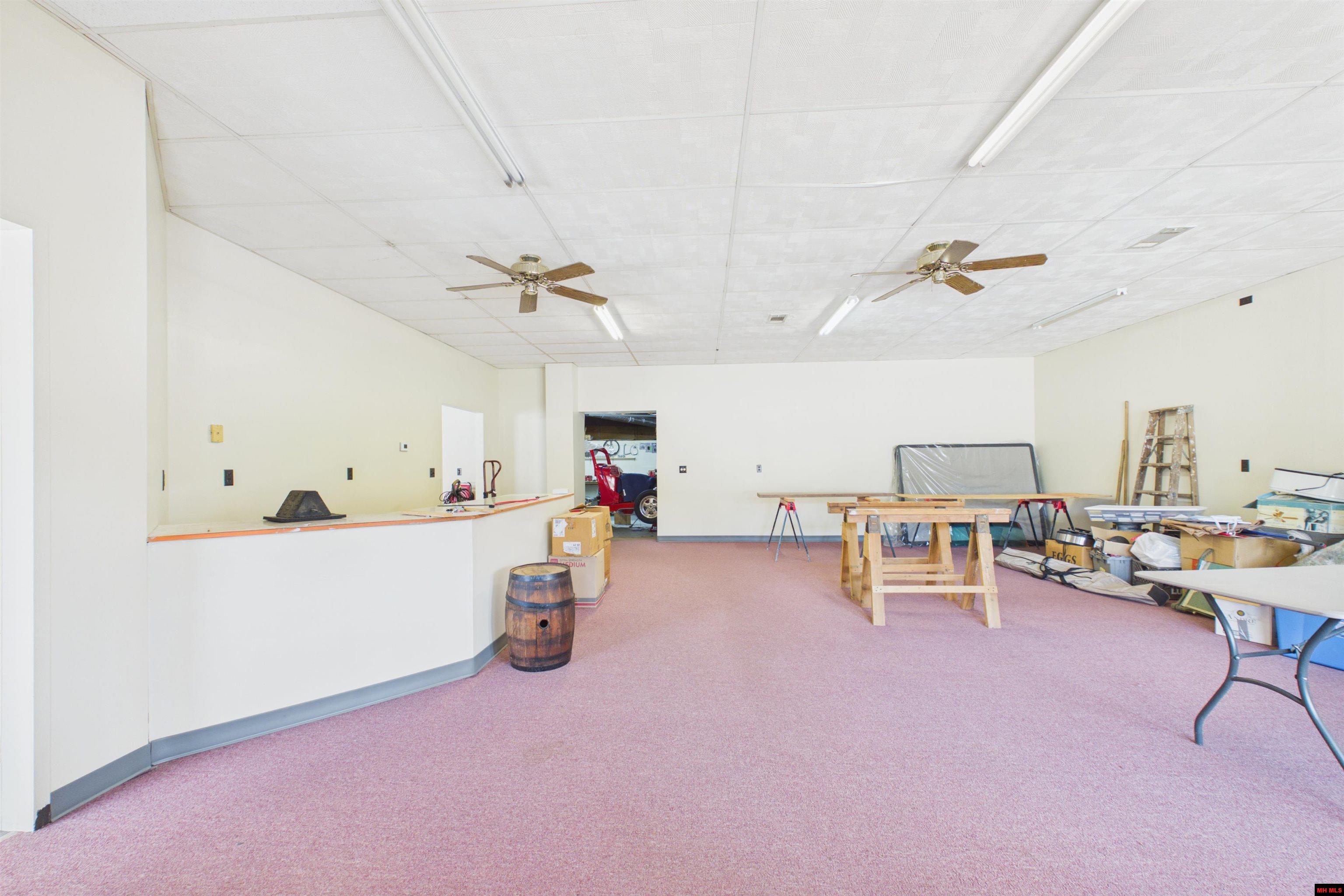 2479 Hwy 5 North