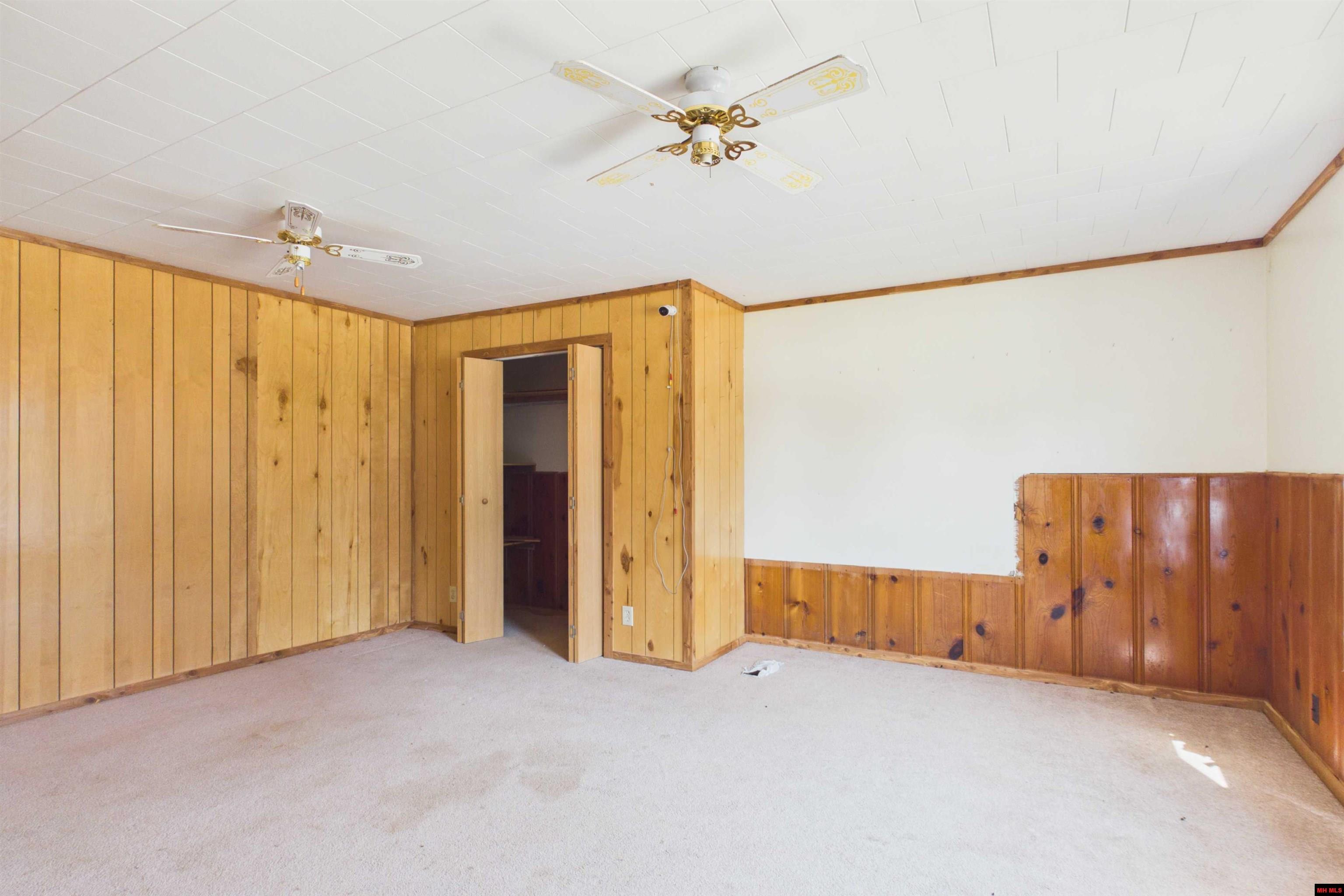 2644 HWY 101 Gamaliel, AR