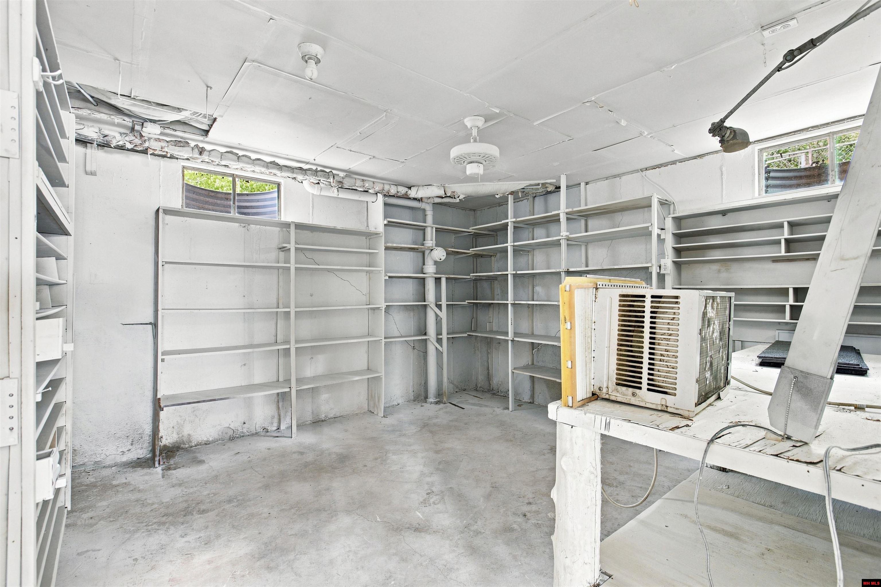 542 CAPEWOOD LANE Midway, AR